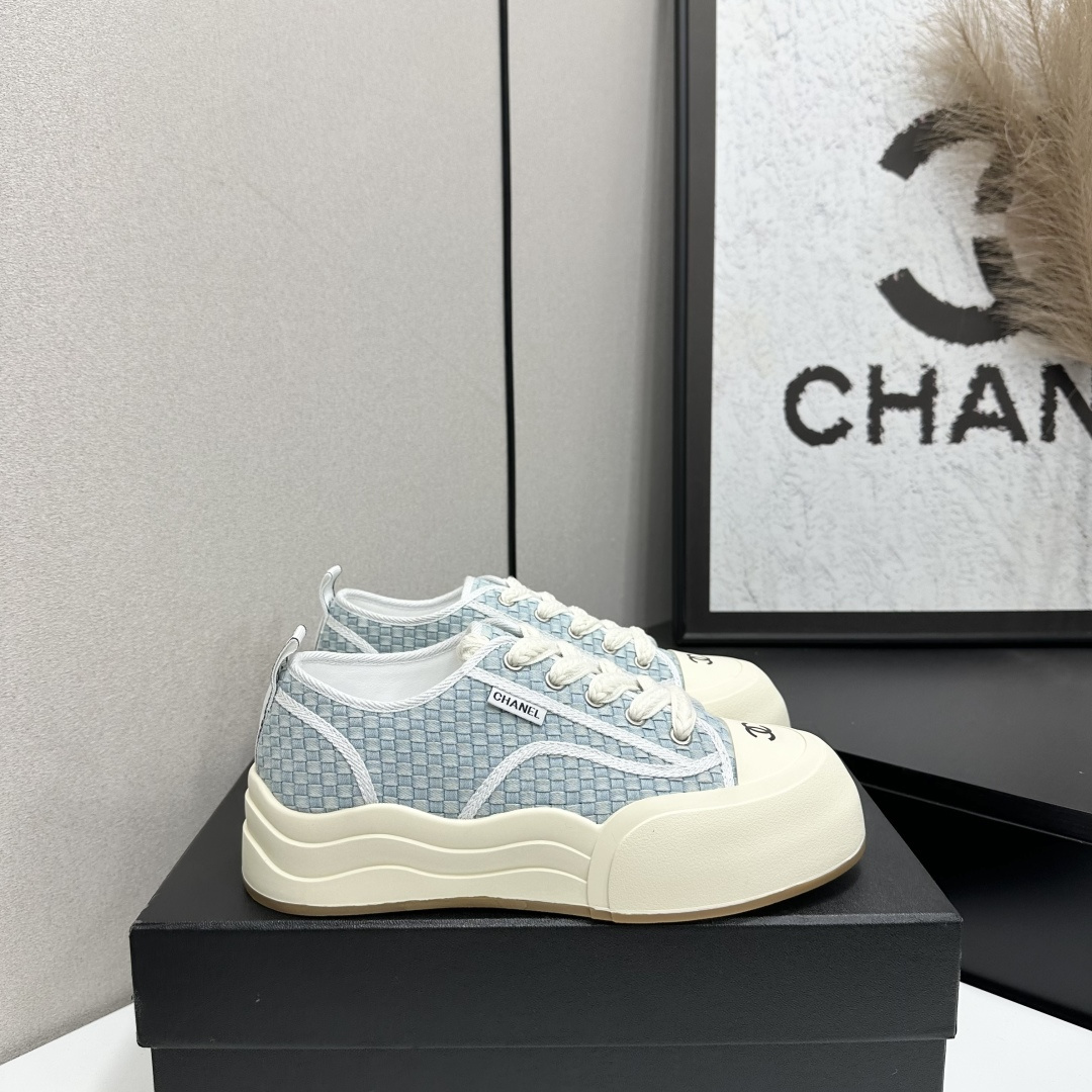 Women Light Blue Jacquard Wave Platform Canvas Shoes Height Increasing Non Slip Casual Skate Sneakers