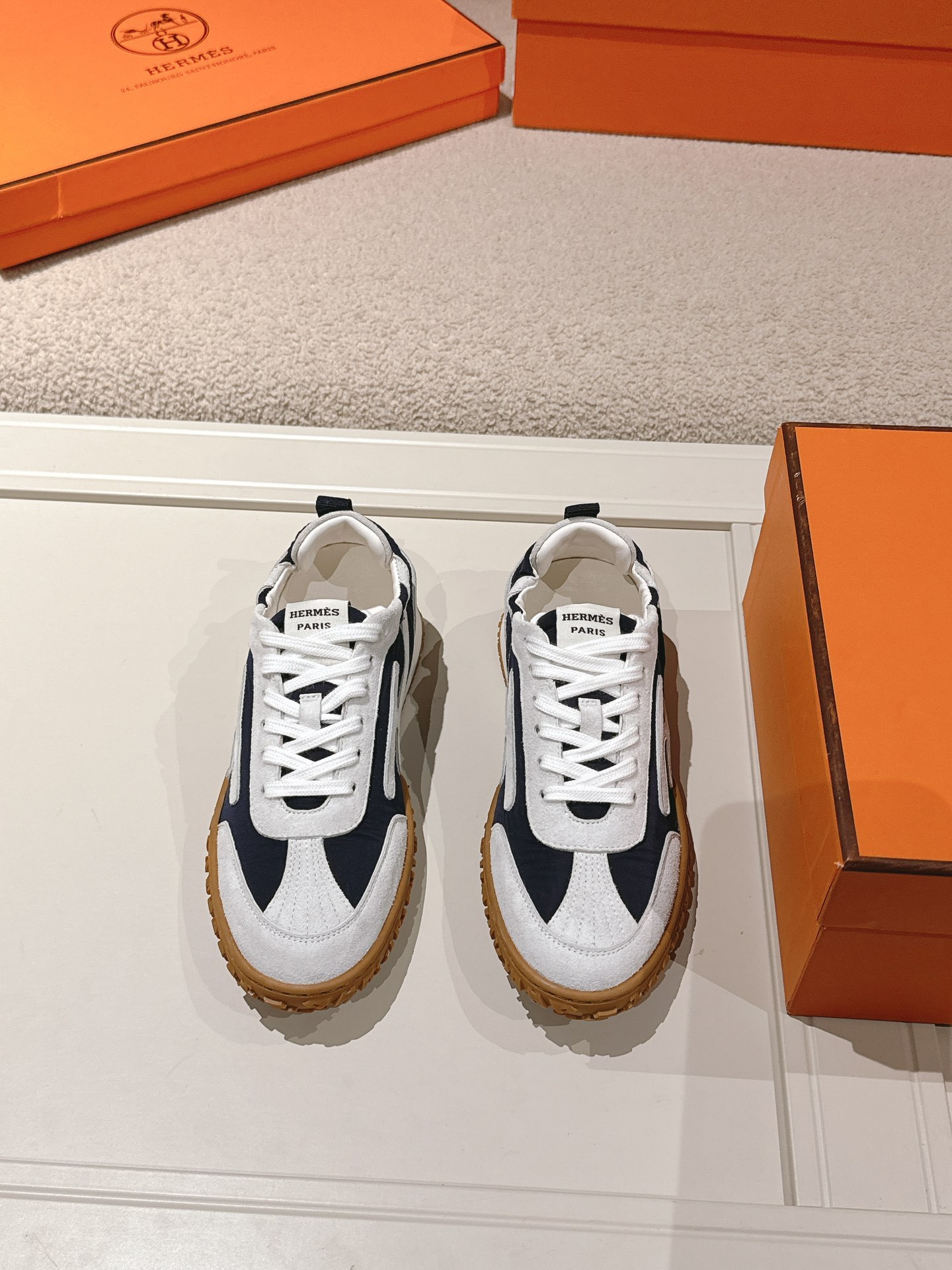 Women Navy White Colorblock Retro Sneakers Letter Decor Non Slip Gum Rubber Sole Casual Walking Shoes