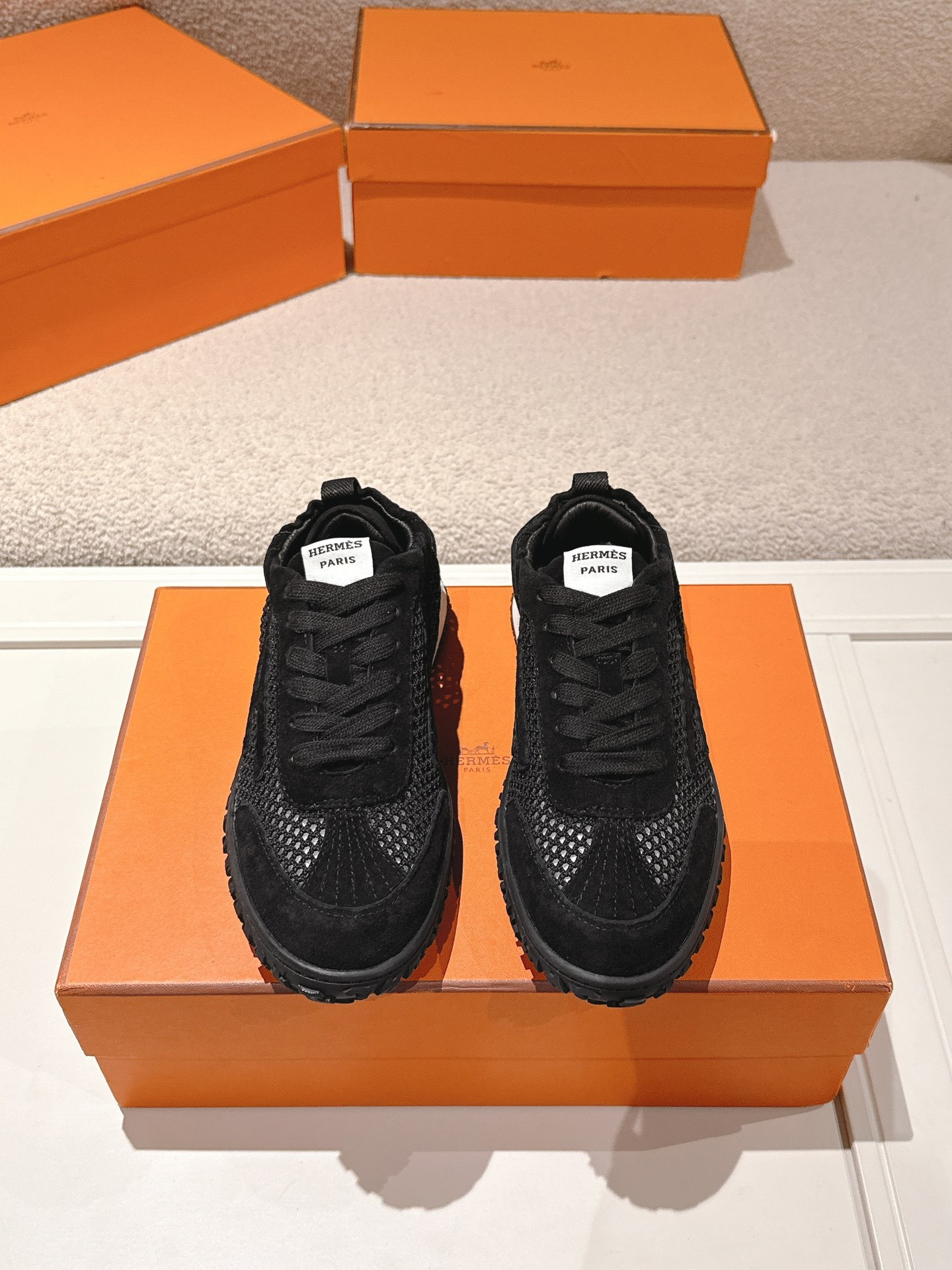 Full Black Hollow Breathable Mesh Casual Sneakers Women Lightweight Non Slip Gum Sole Lace Up Walking Sports Trainers