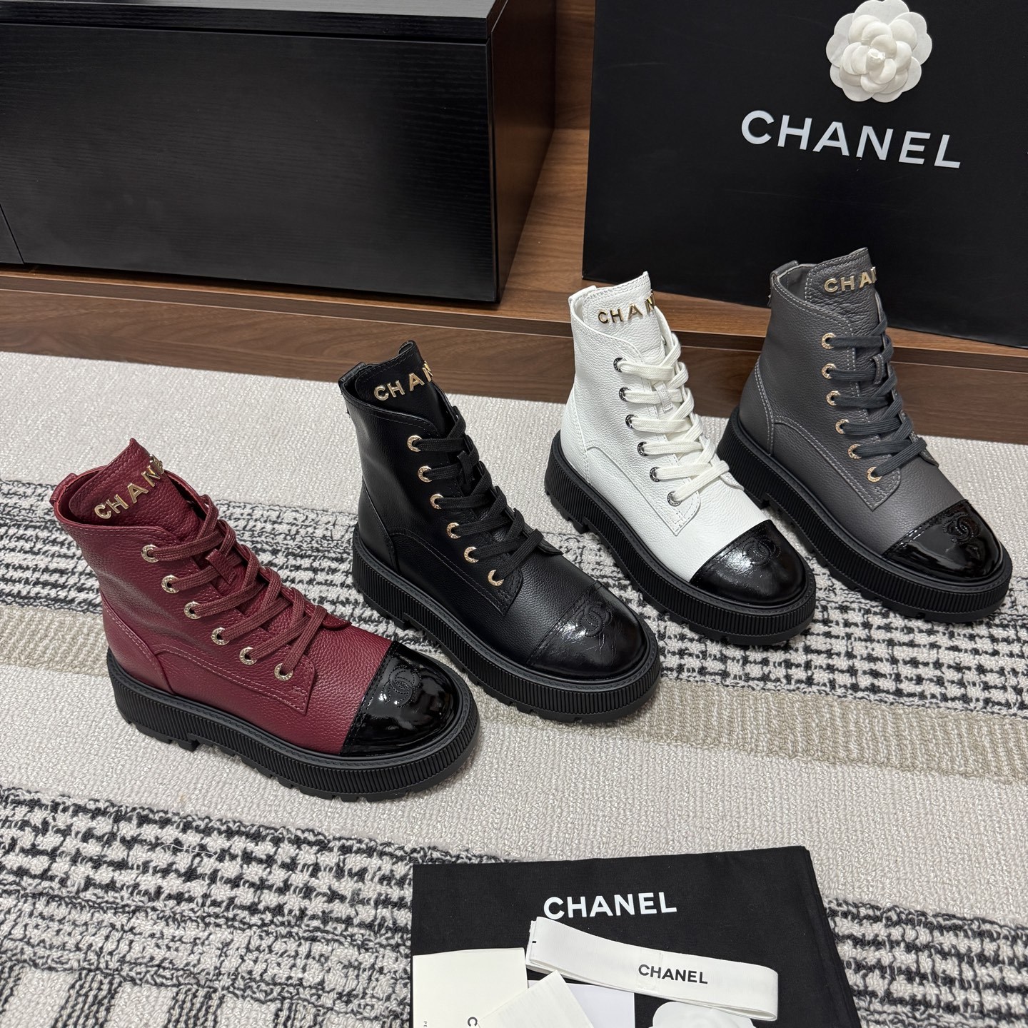 Women Fashion Platform Ankle Boots Lace Up Short Martin Boots Patchwork Toe Casual Walking Shoes Multicolor Unisex