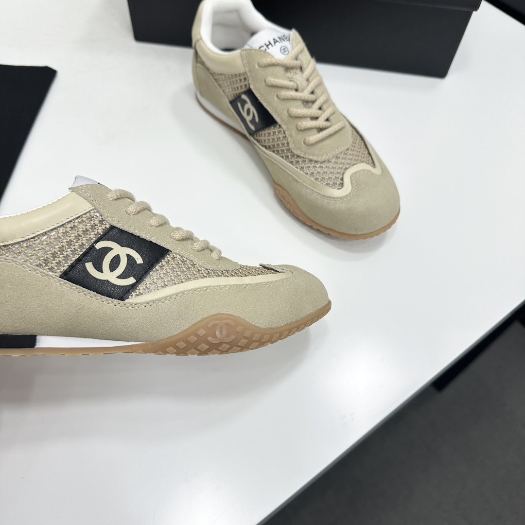 Women Khaki Mesh Suede Patchwork Sneakers Wear Resistant Gum Sole Retro Low Top Casual Walking Trainers