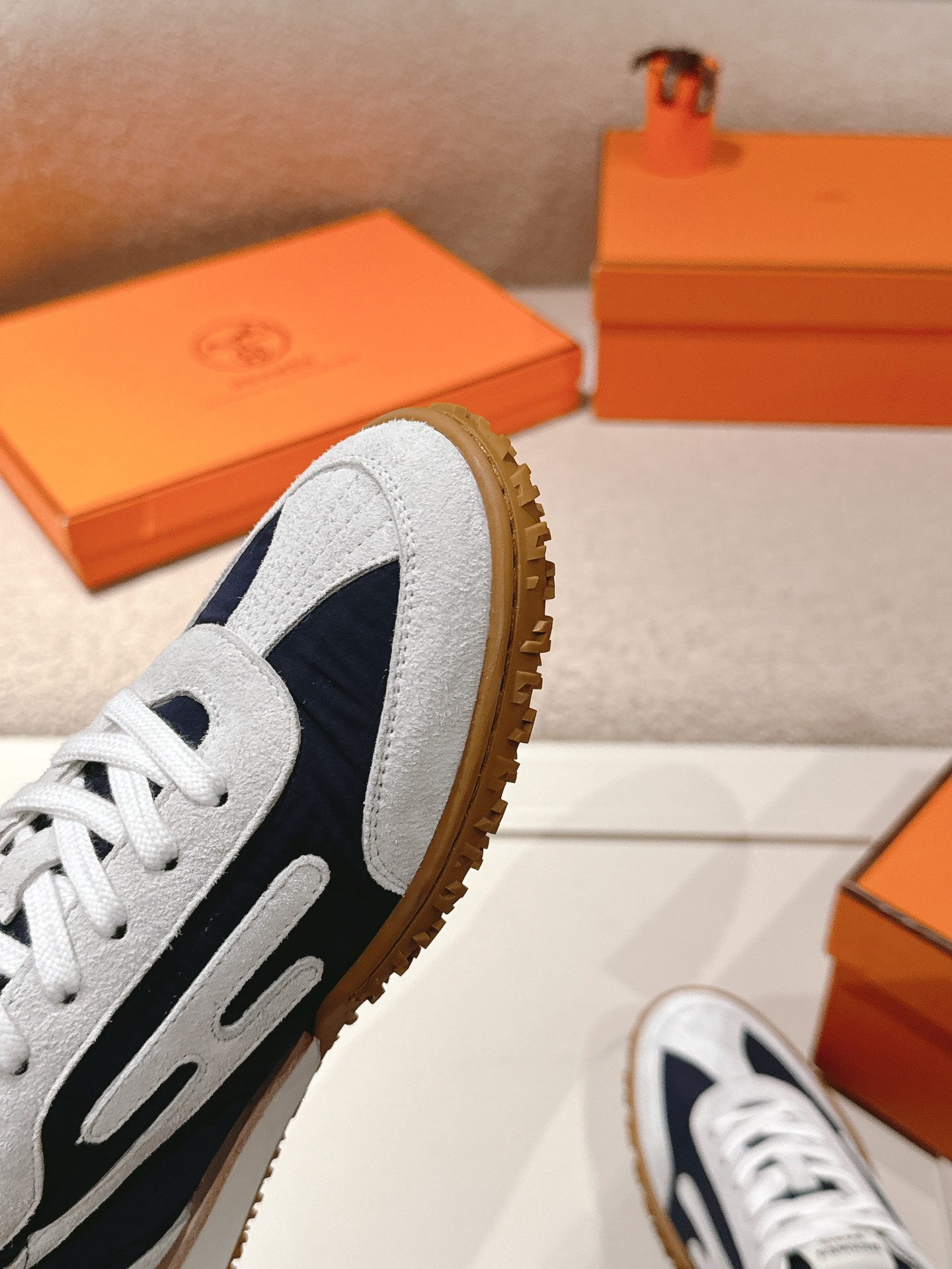 Women Navy White Colorblock Retro Sneakers Letter Decor Non Slip Gum Rubber Sole Casual Walking Shoes