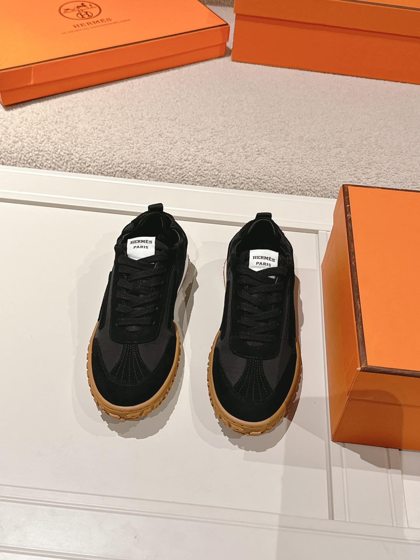 All Black Retro Canvas Sneakers Label Decor Non Slip Gum Rubber Sole Breathable Casual Walking Shoes For Women