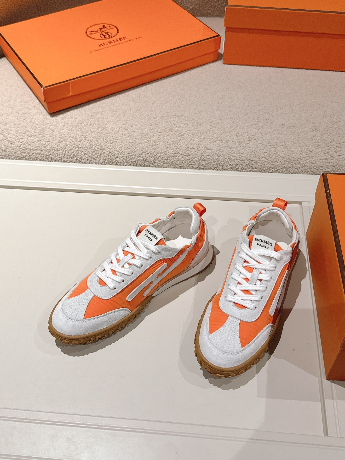 Orange White Colorblock Retro Sneakers Breathable Mesh Upper Non Slip Gum Rubber Sole Lightweight Casual Walking Trainers For Women