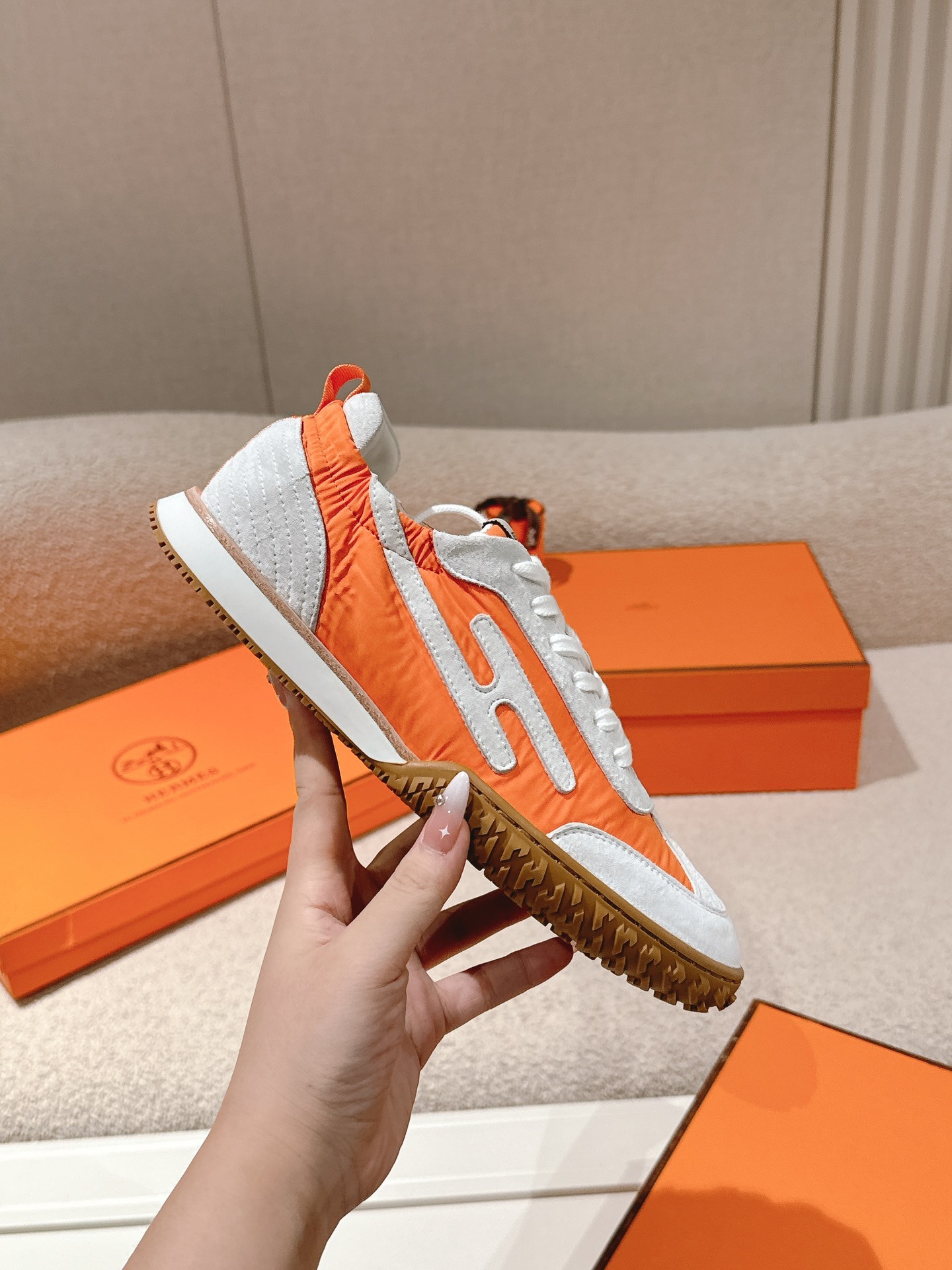Orange White Colorblock Retro Sneakers Breathable Mesh Upper Non Slip Gum Rubber Sole Lightweight Casual Walking Trainers For Women