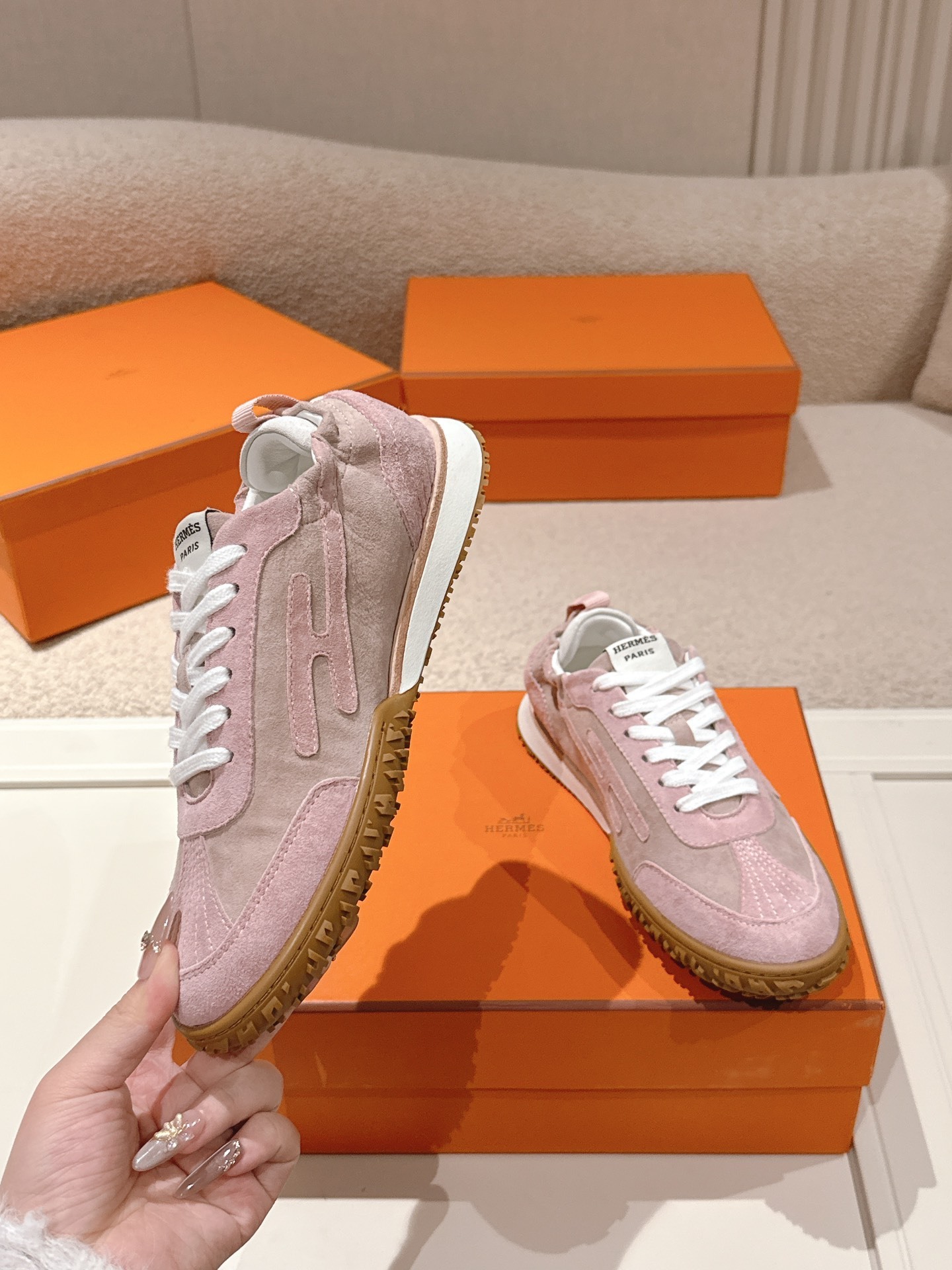 Pink Suede Patchwork Retro Sneakers Women Lace Up Non-Slip Gum Rubber Sole Lightweight Daily Walking Casual Trainers