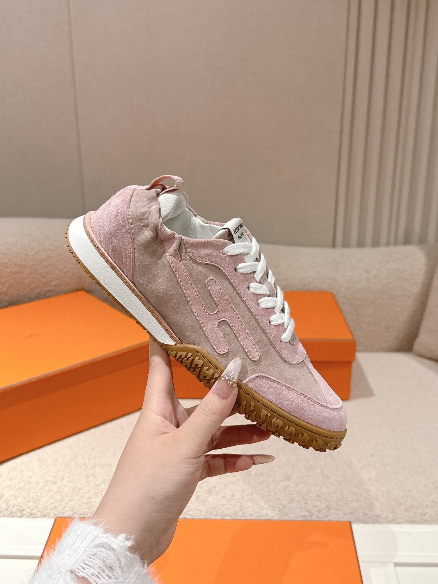 Pink Suede Patchwork Retro Sneakers Women Lace Up Non-Slip Gum Rubber Sole Lightweight Daily Walking Casual Trainers