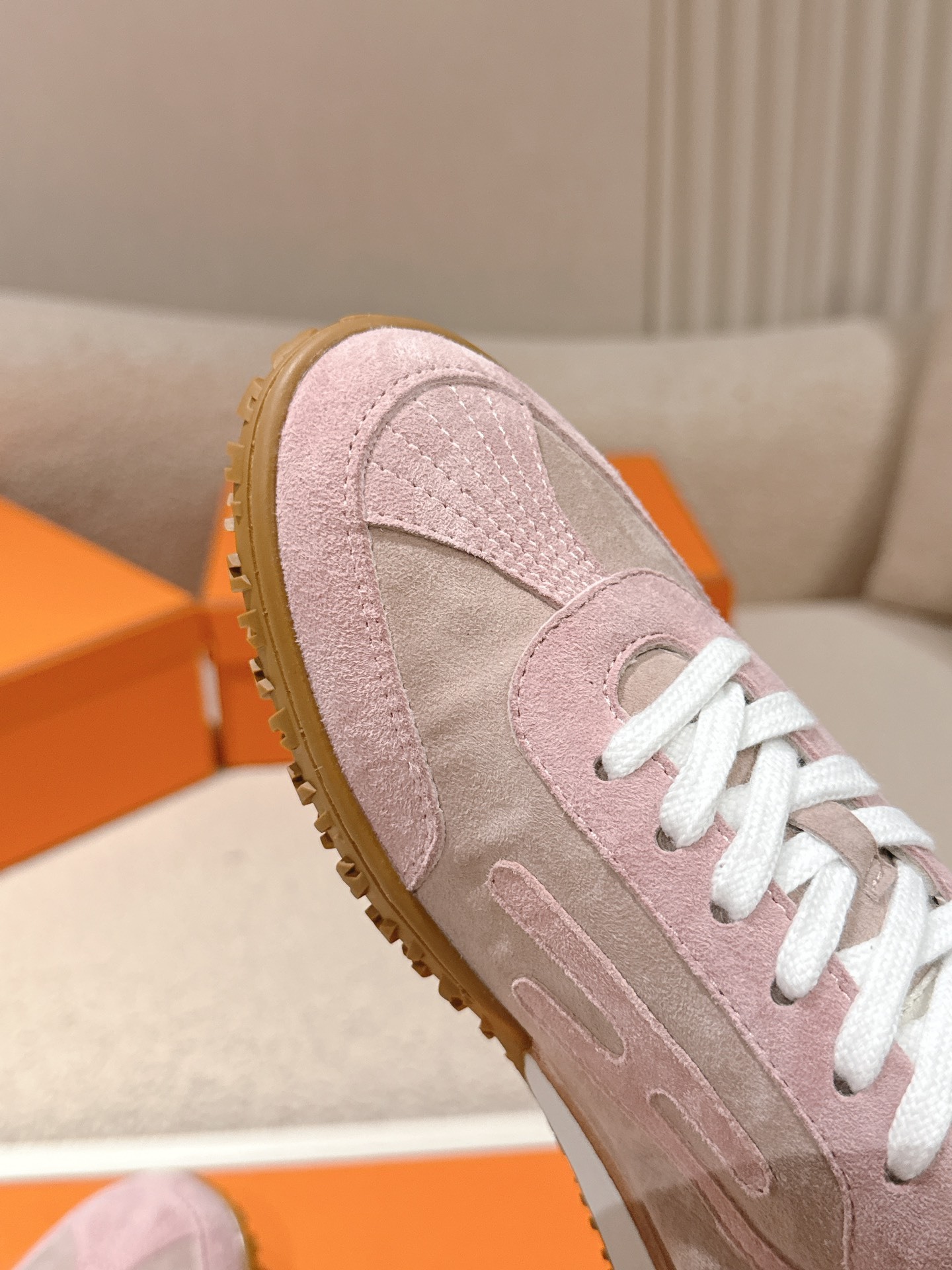 Pink Suede Patchwork Retro Sneakers Women Lace Up Non-Slip Gum Rubber Sole Lightweight Daily Walking Casual Trainers