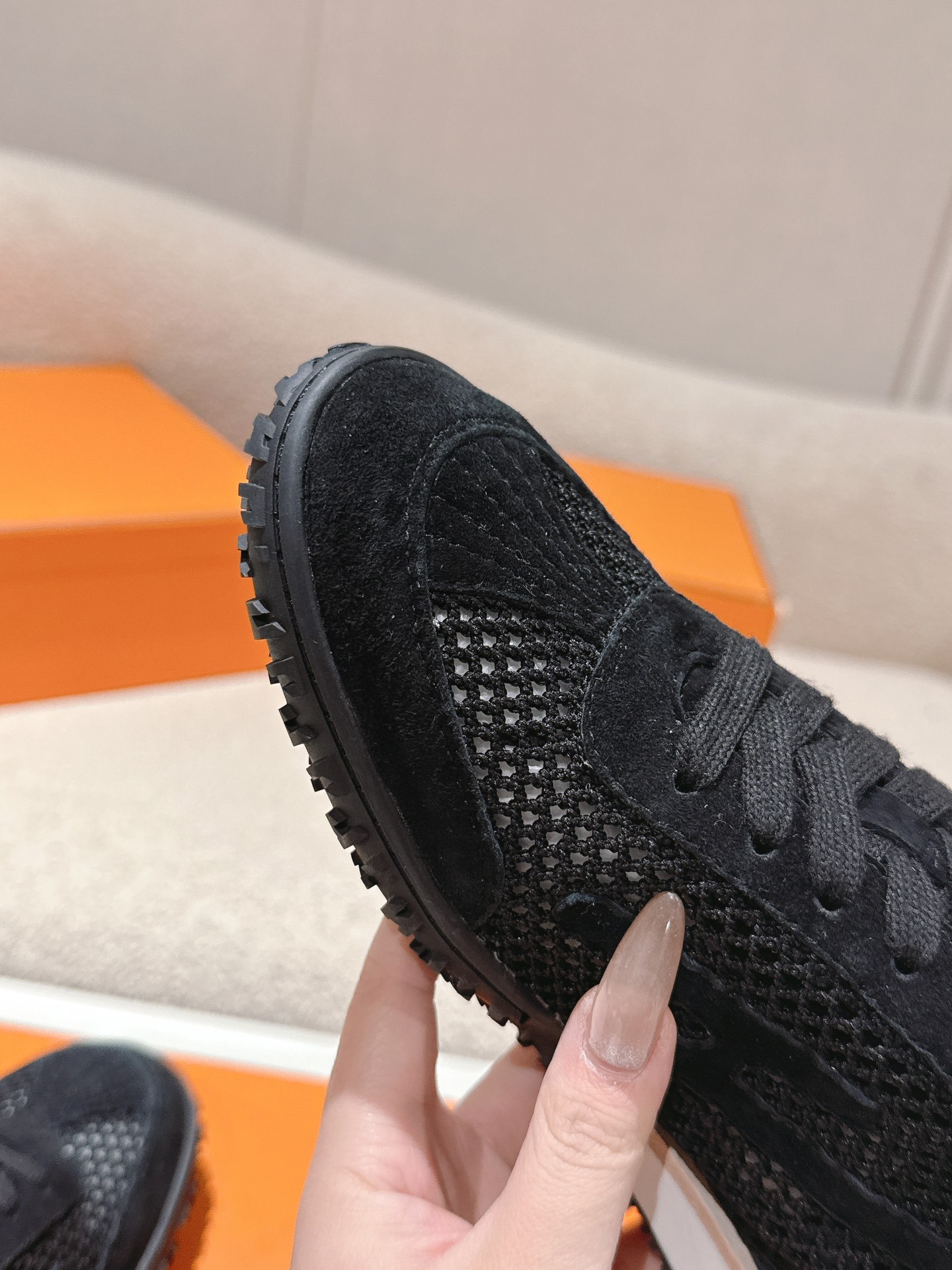 Full Black Hollow Breathable Mesh Casual Sneakers Women Lightweight Non Slip Gum Sole Lace Up Walking Sports Trainers