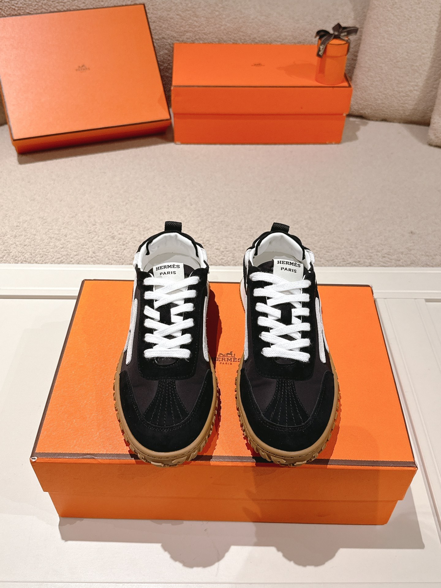Vintage Stitching German Training Shoes Women Thick Rubber Sole Casual Sneakers Lace Up Walking Trainers