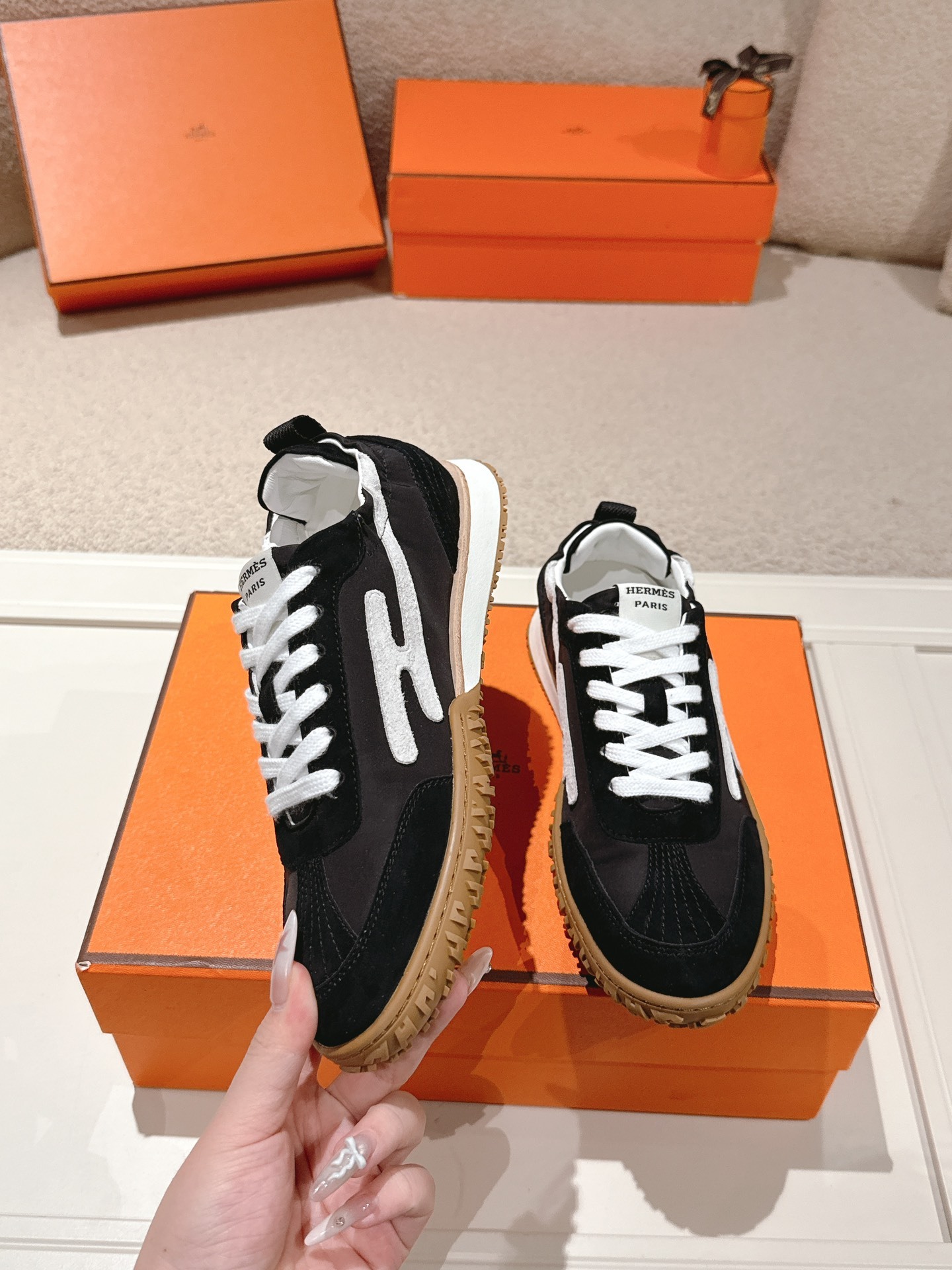 Vintage Stitching German Training Shoes Women Thick Rubber Sole Casual Sneakers Lace Up Walking Trainers