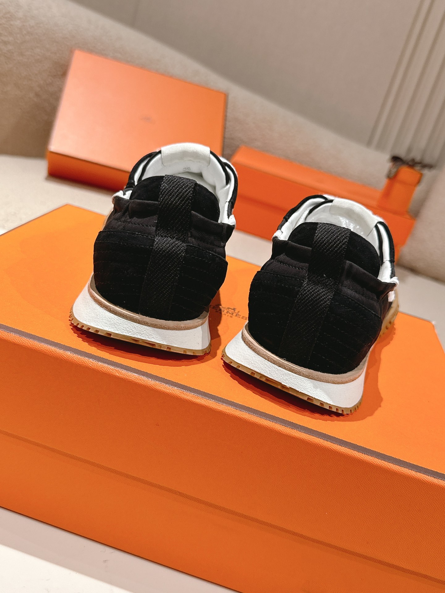 Vintage Stitching German Training Shoes Women Thick Rubber Sole Casual Sneakers Lace Up Walking Trainers