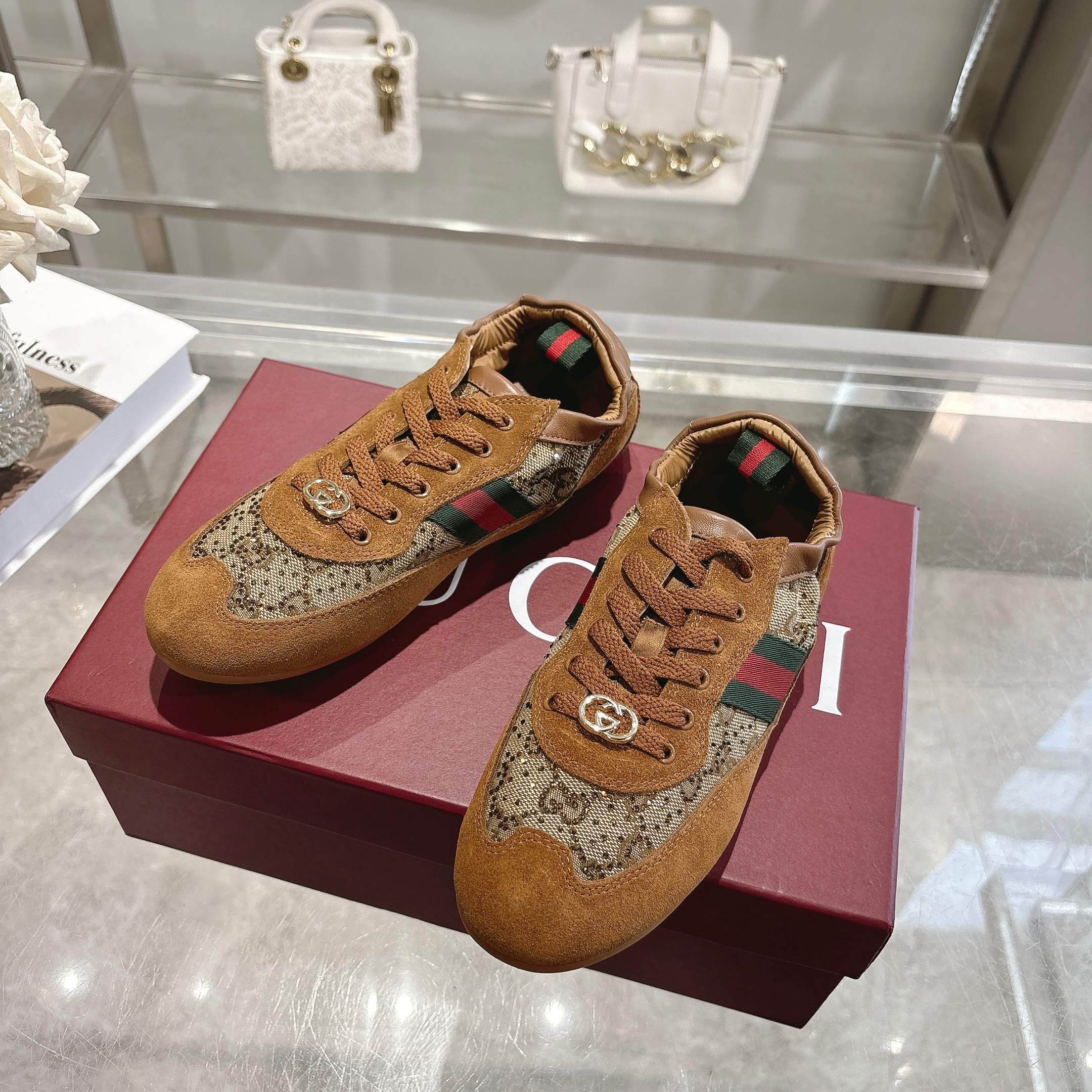 Women Vintage Brown Printed Suede Sneakers Classic Web Stripe Lace-Up Flat Shoes Non-Slip Rubber Sole Luxury Casual Walking Trainers EU35-EU40