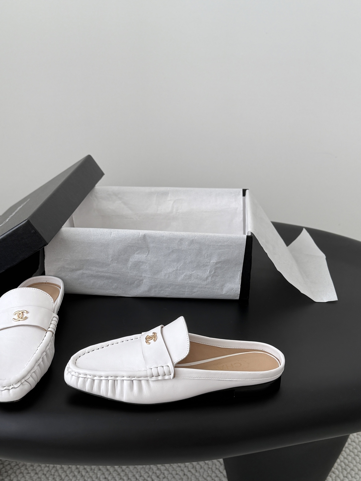 White Leather Backless Loafers Women Slip On Flat Mules Casual Office Shoes