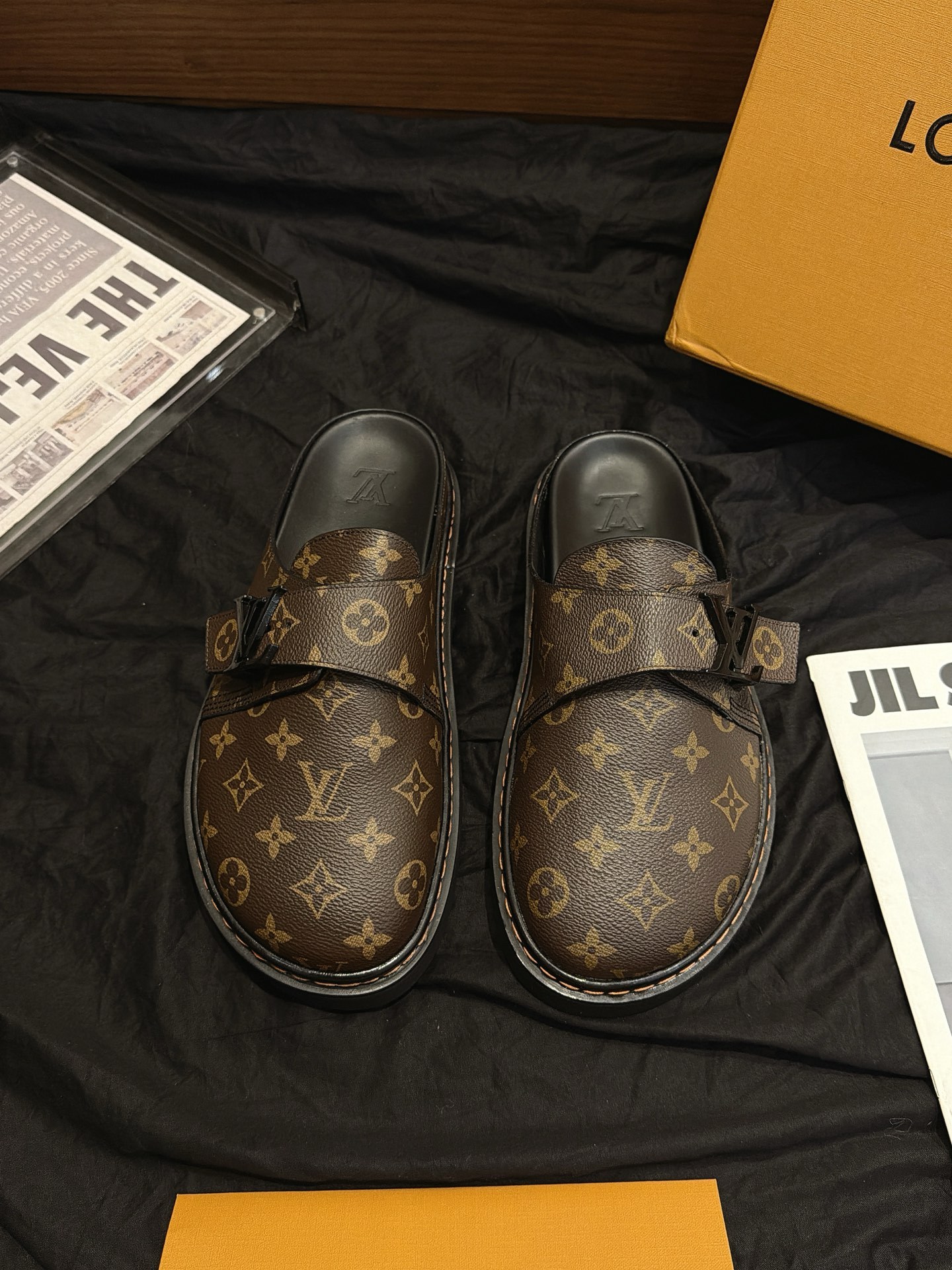 Classic Brown Monogram Print Backless Mule Loafers Slip On Casual Half Slippers Non Slip Thick Sole Walking Shoes Unisex