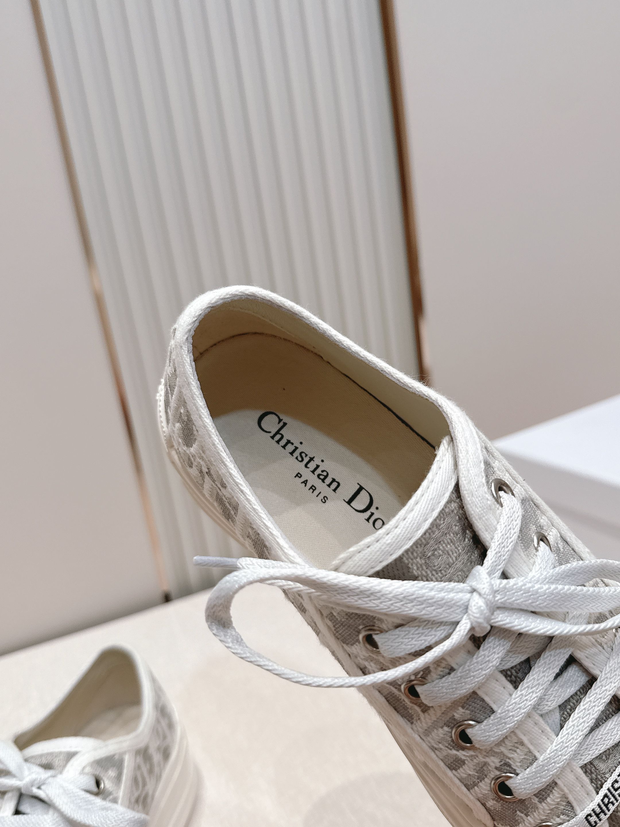 Women Luxury Letter Jacquard Canvas Sneakers White Lace Up Thick Platform Casual Walking Shoes Fashion Daily Flat Shoes