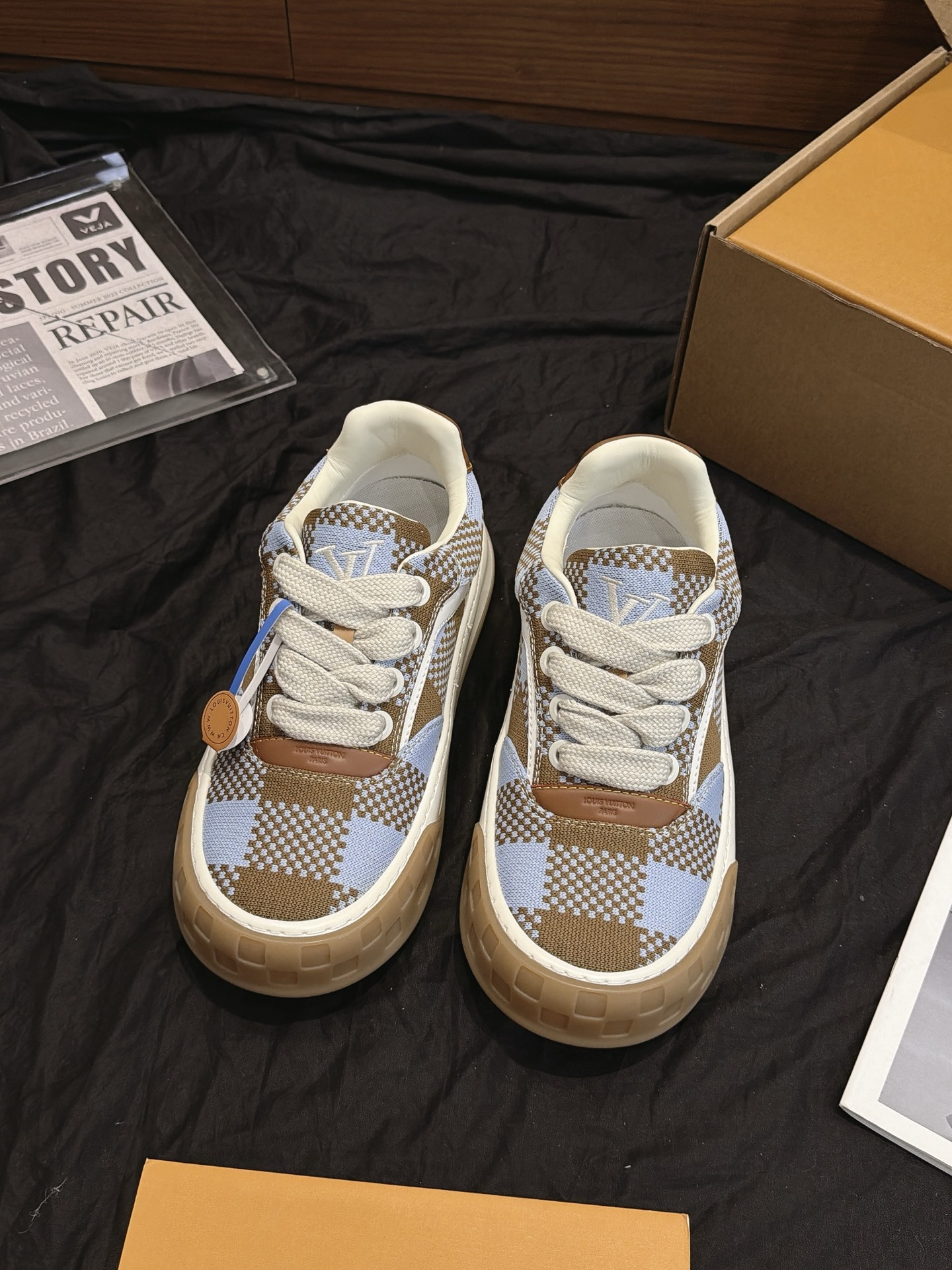 Brown Blue Checkered Canvas Skate Shoes Non Slip Rubber Sole Fashion Retro Casual Sneakers For Men Women