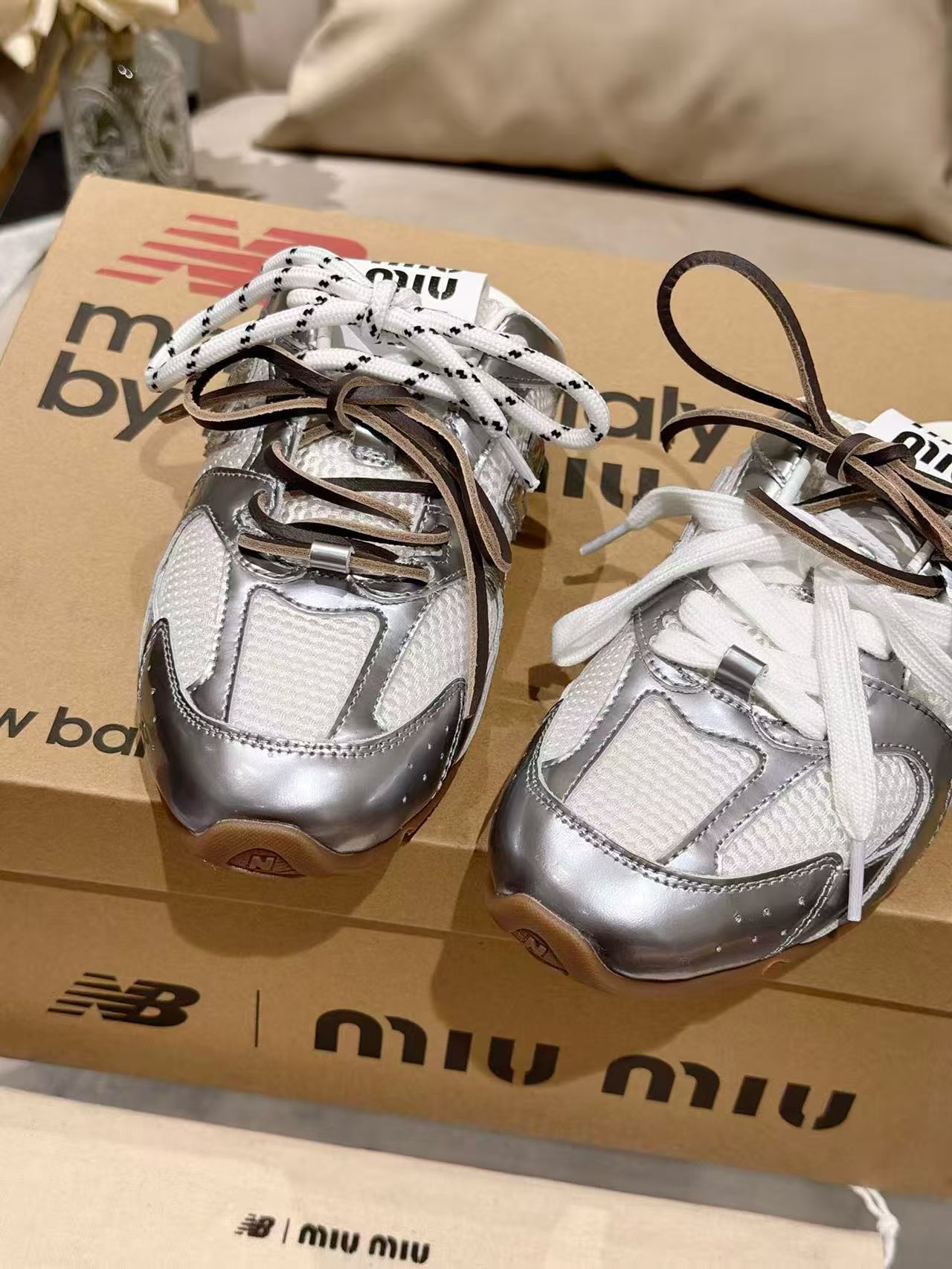 Silver Metallic Suede Mesh Retro Women Sneakers Dual Shoelace Design Non Slip Casual Walking Trainers