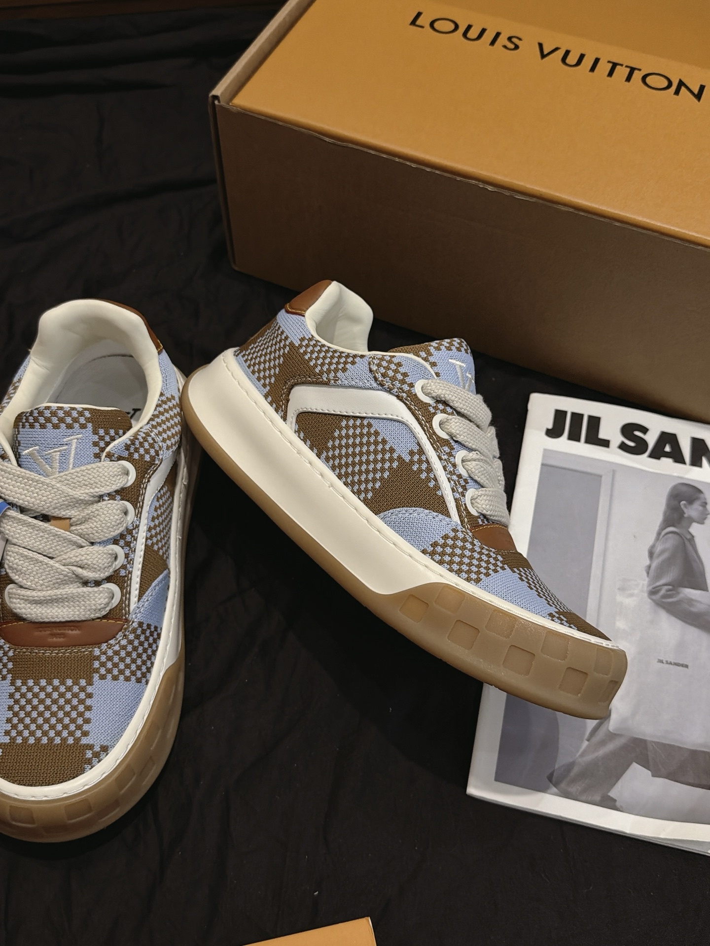 Brown Blue Checkered Canvas Skate Shoes Non Slip Rubber Sole Fashion Retro Casual Sneakers For Men Women