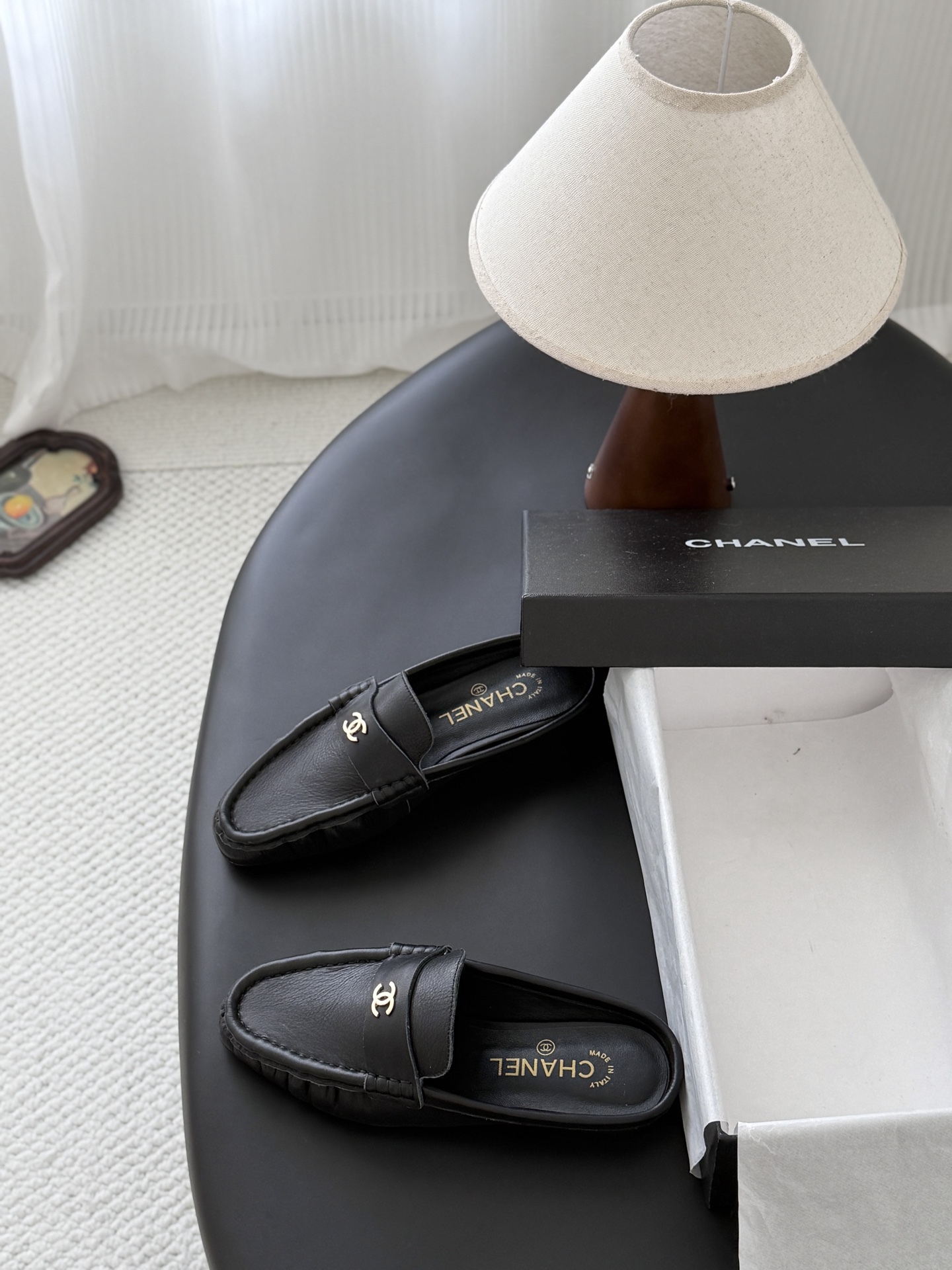 Black Leather Slip On Loafers Women Classic Metal Logo Flat Casual Driving Shoes