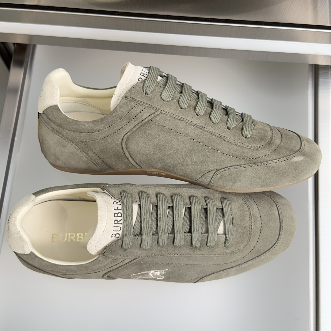 Men Gray Suede Retro German Trainers Embroidery Logo Low Top Lace Up Casual Sneakers Non Slip Gum Rubber Sole Daily Walking Shoes