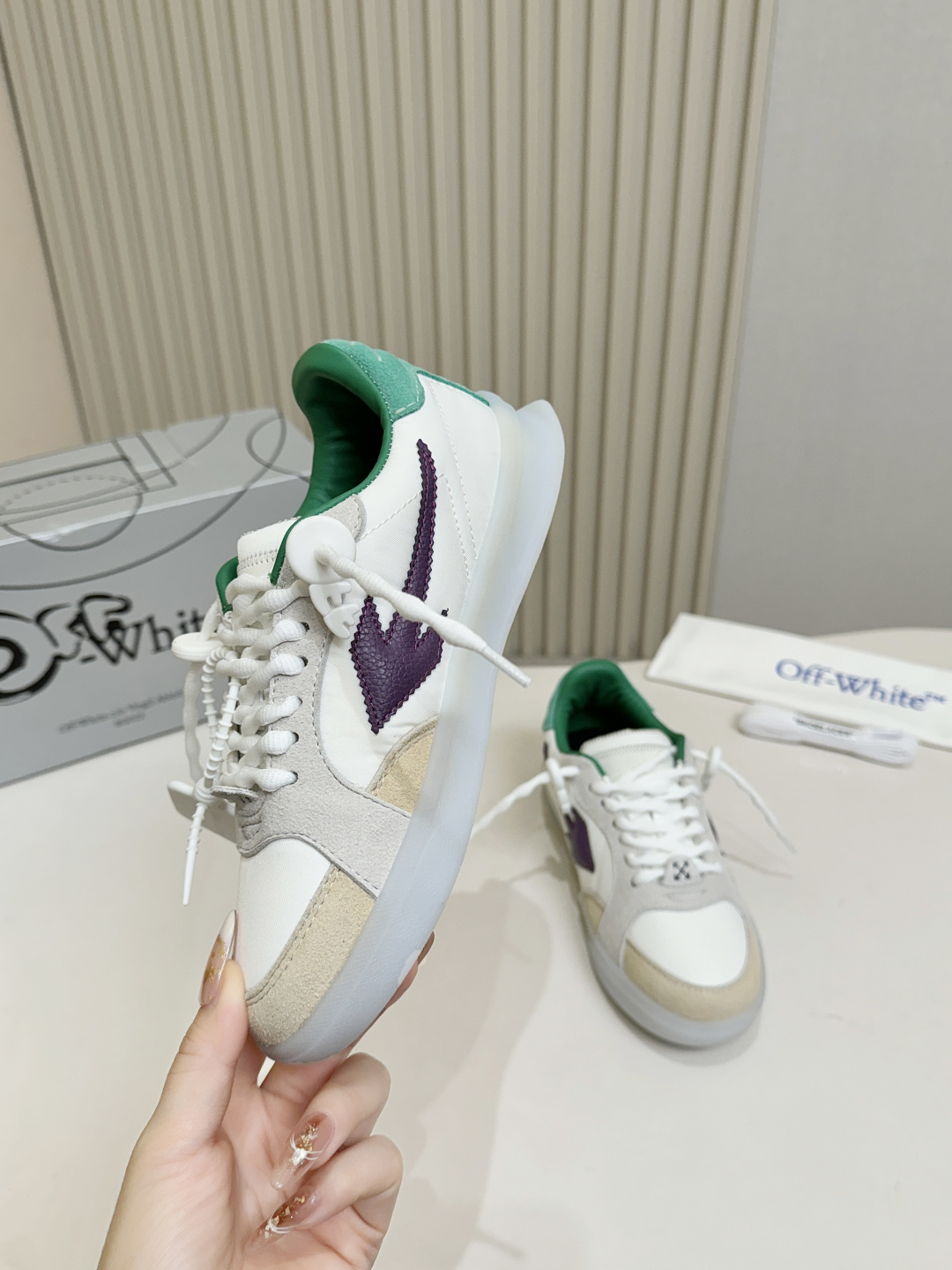 White Beige Purple Arrow Logo Patchwork Sneakers Women Green Collar Low Top Casual Skate Shoes Transparent Sole Comfort Walking Flat Shoes