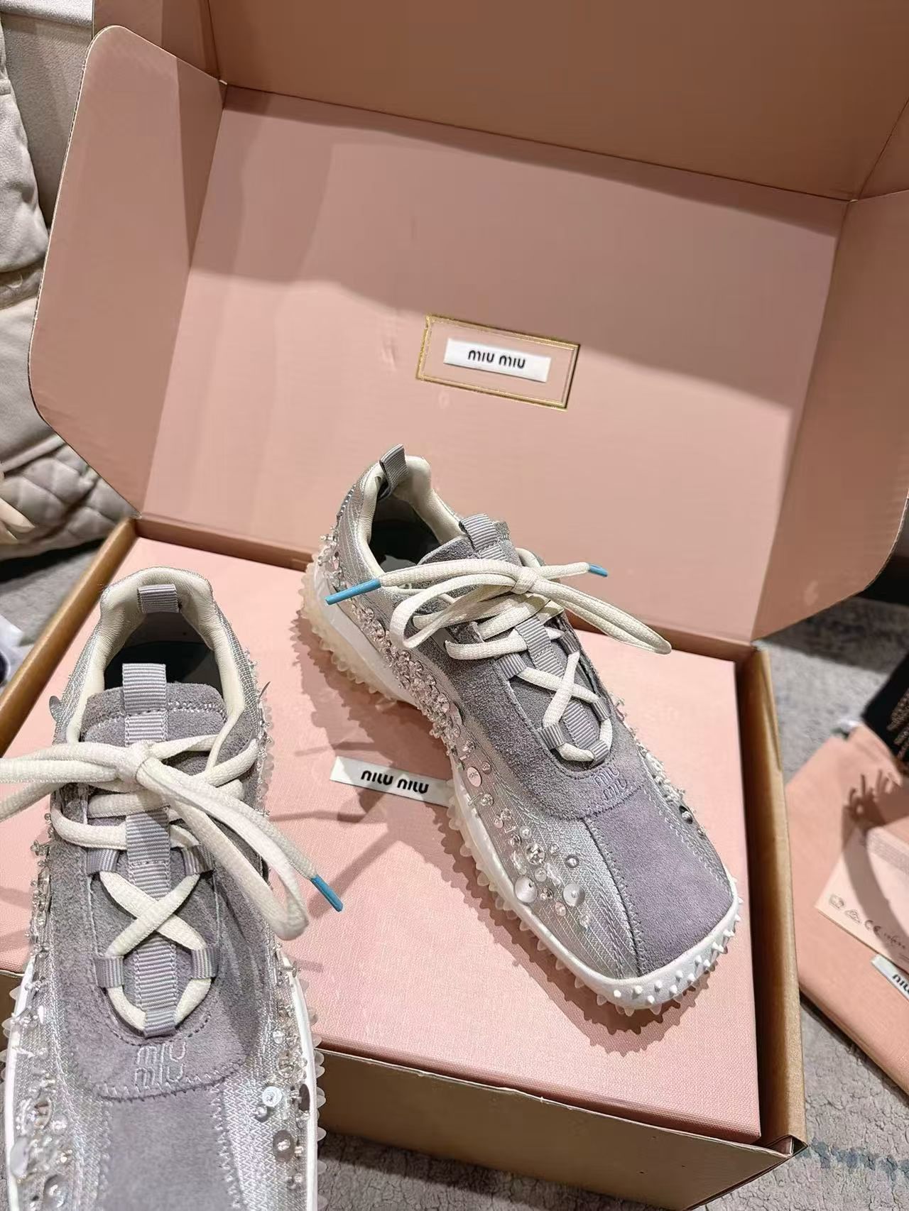 Gray Rhinestone Fringe Casual Sneakers Women Vintage Raw Edge Canvas Shoes Non-Slip Thick Sole Lightweight Walking Shoes