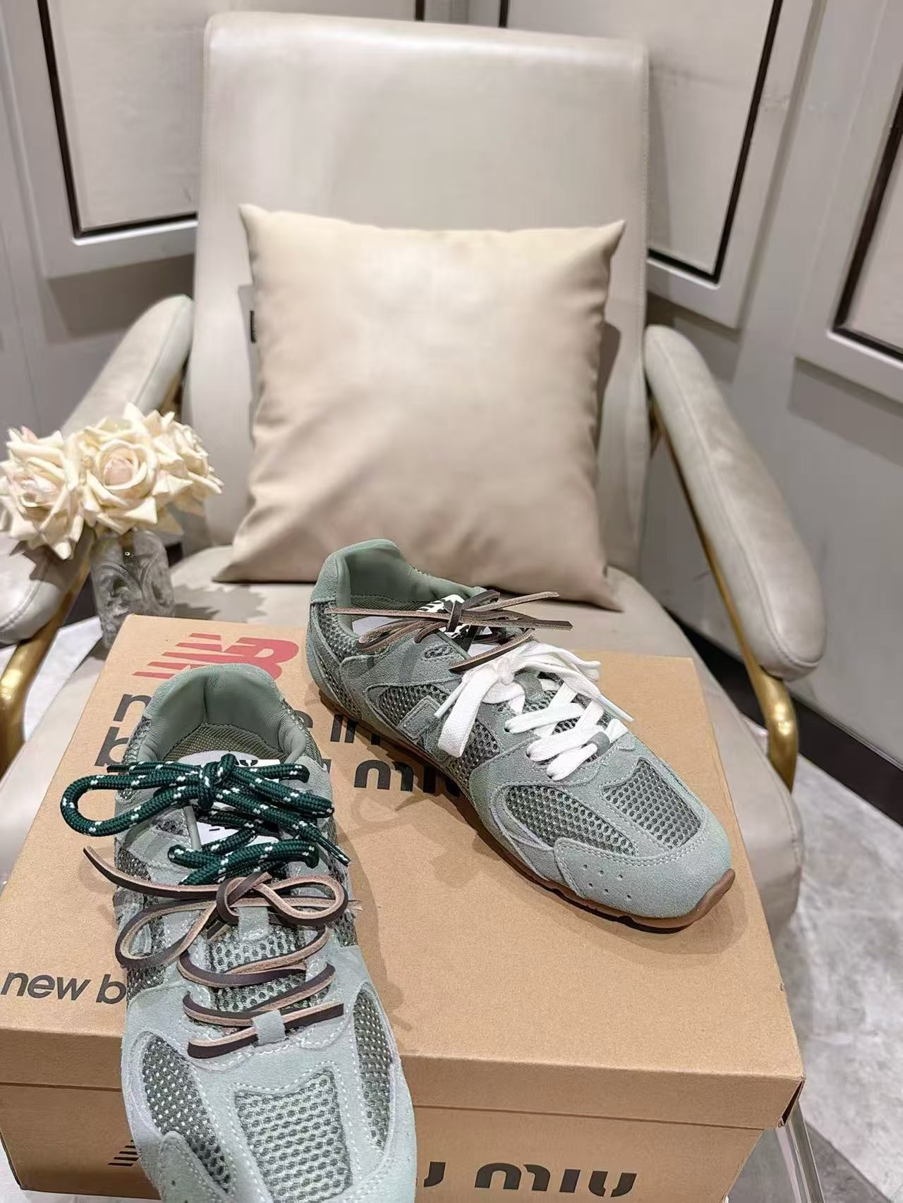 Light Green Suede Mesh Retro Sneakers Women Double Shoelace Casual Sports Shoes Wear-resistant Rubber Sole Walking Trainers