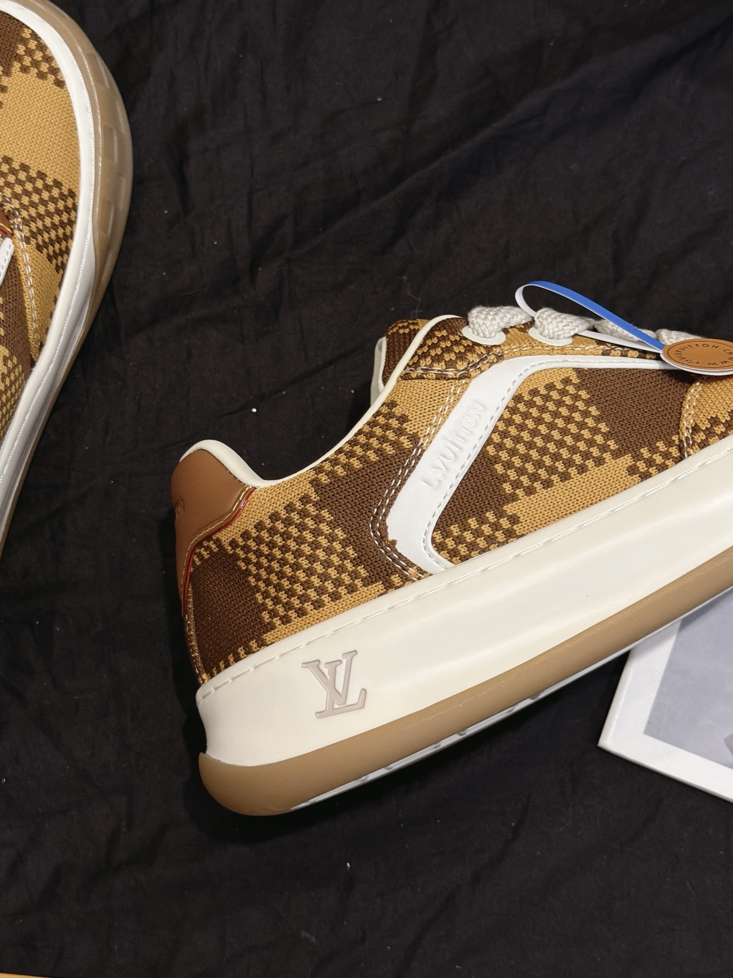 Brown Plaid Print Lace Up Skate Shoes Non Slip Thick Sole Fashion Casual Sneakers Unisex