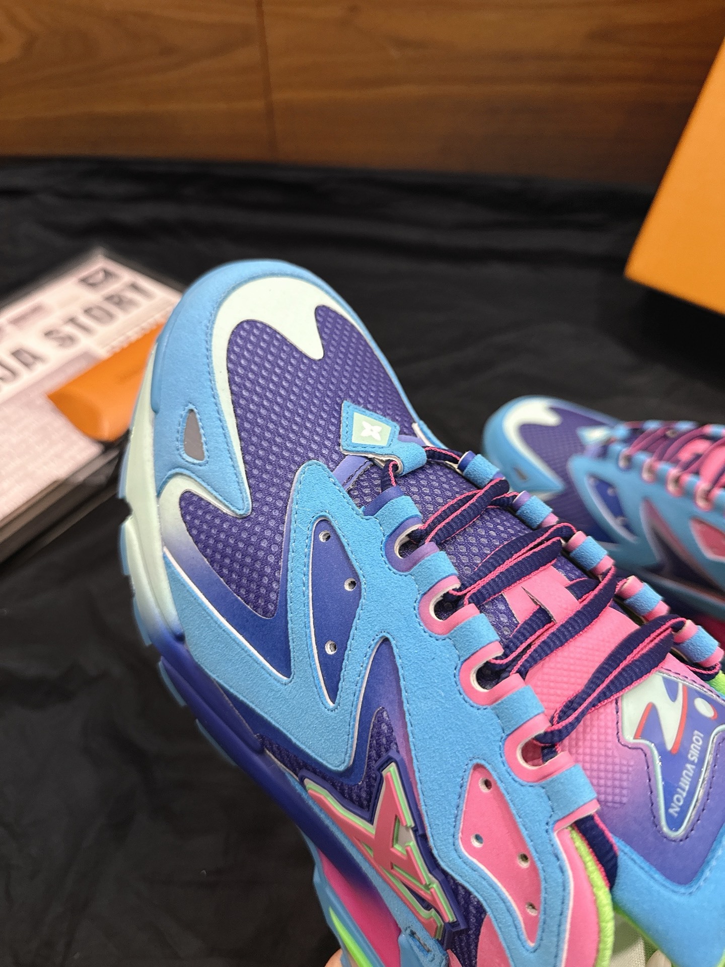 Gradient Blue Pink Green Colorblock Chunky Sneakers Men Breathable Mesh Platform Casual Dad Shoes Fashion Outdoor Sports Trainers