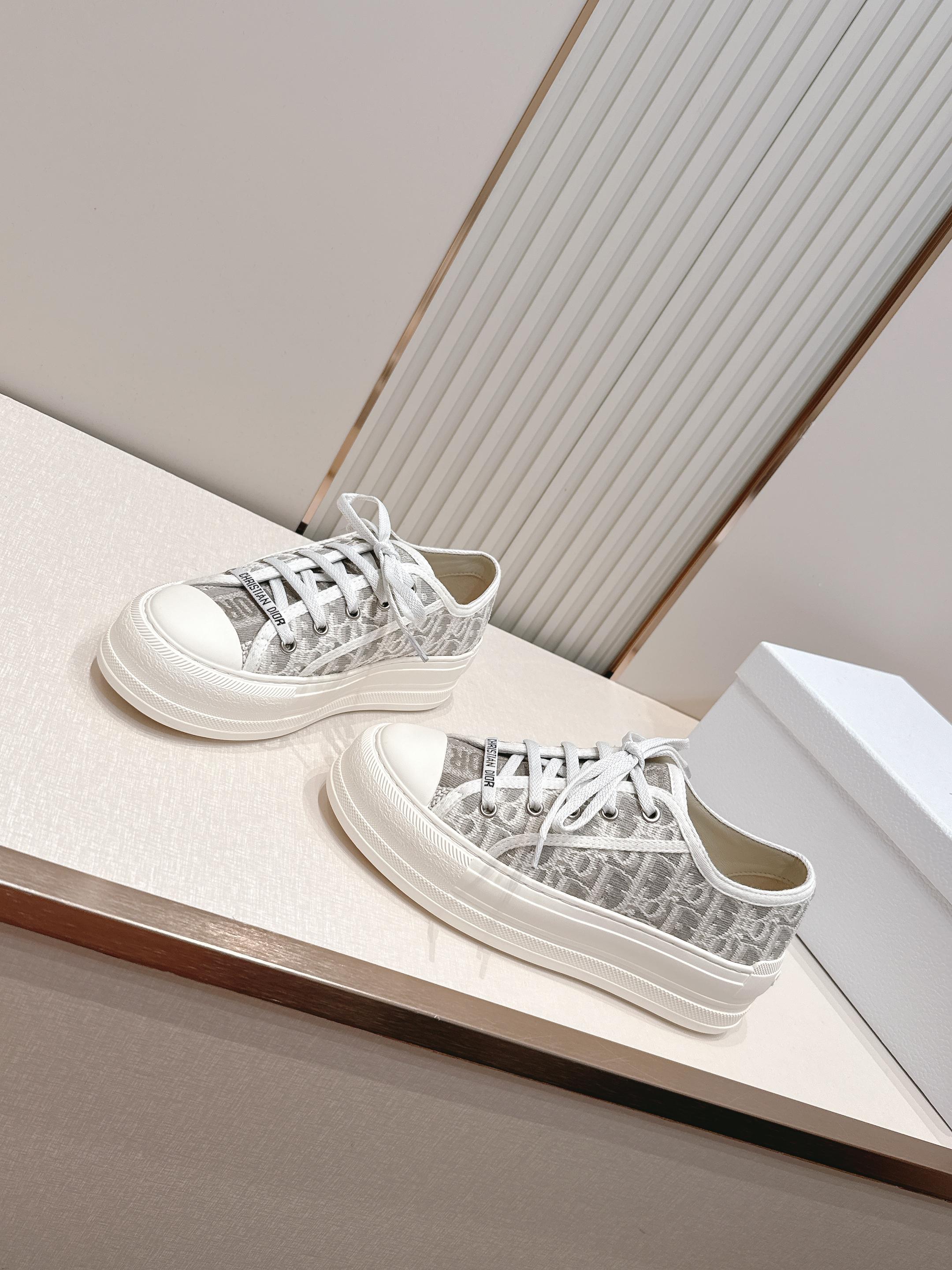 Women Luxury Letter Jacquard Canvas Sneakers White Lace Up Thick Platform Casual Walking Shoes Fashion Daily Flat Shoes