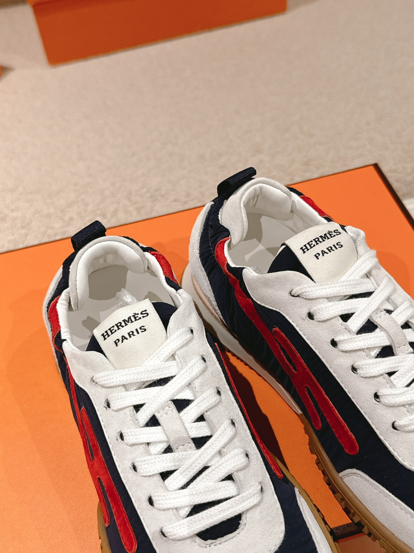 Women Navy Red Color Block Retro Sneakers Stripe Decor Non Slip Gum Rubber Sole Casual Walking Trainers