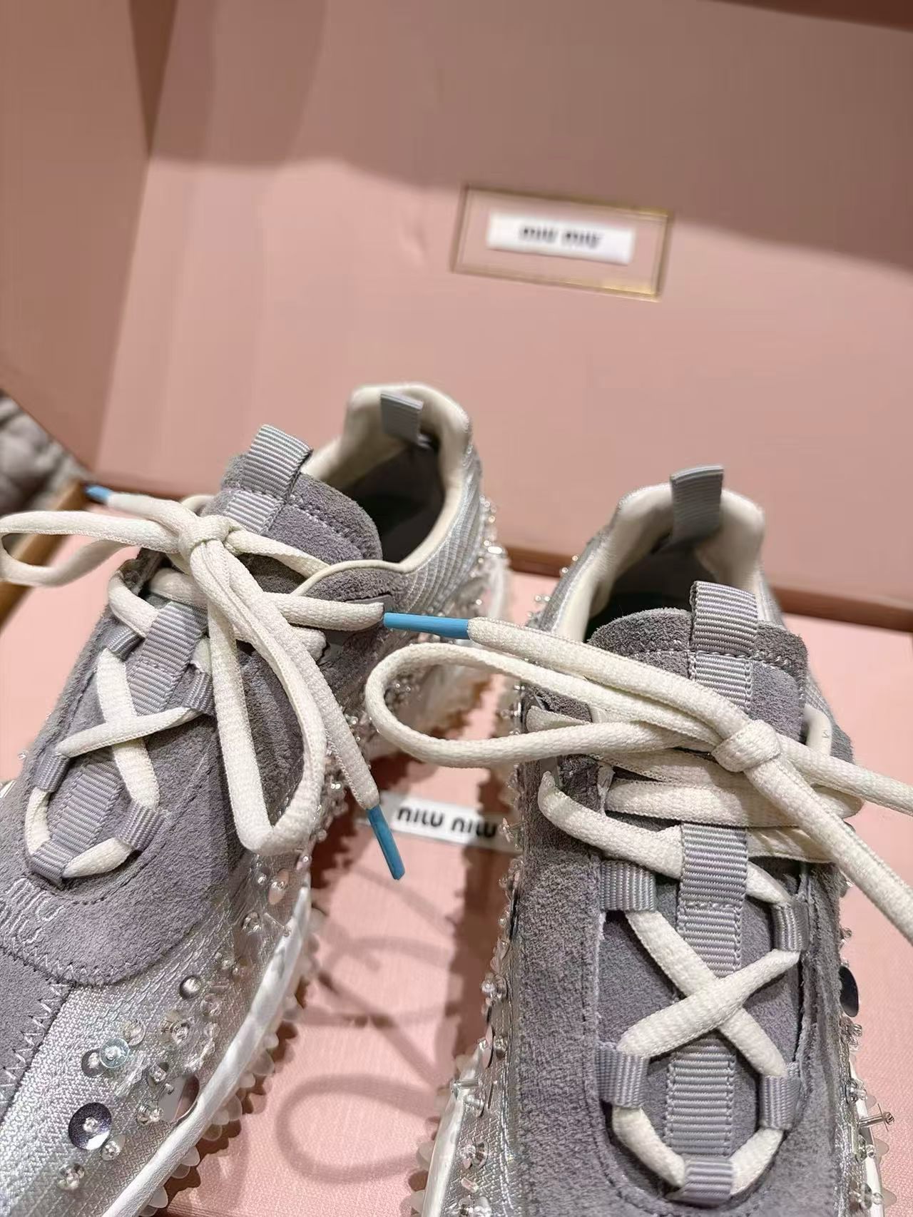 Gray Rhinestone Fringe Casual Sneakers Women Vintage Raw Edge Canvas Shoes Non-Slip Thick Sole Lightweight Walking Shoes