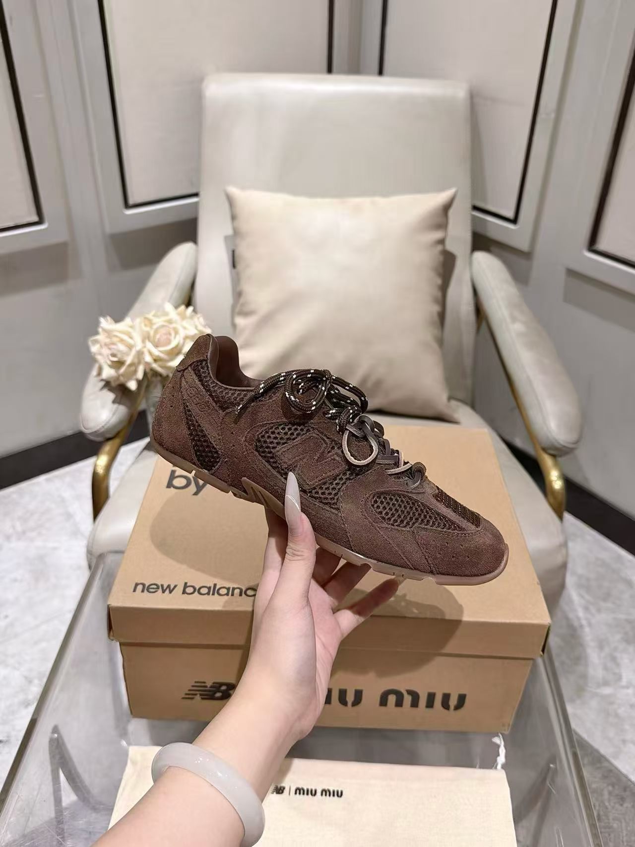 Coffee Brown Suede Mesh Retro Sneakers Women Double Lace Up Casual Walking Shoes Non Slip Rubber Sole Vintage Trainers