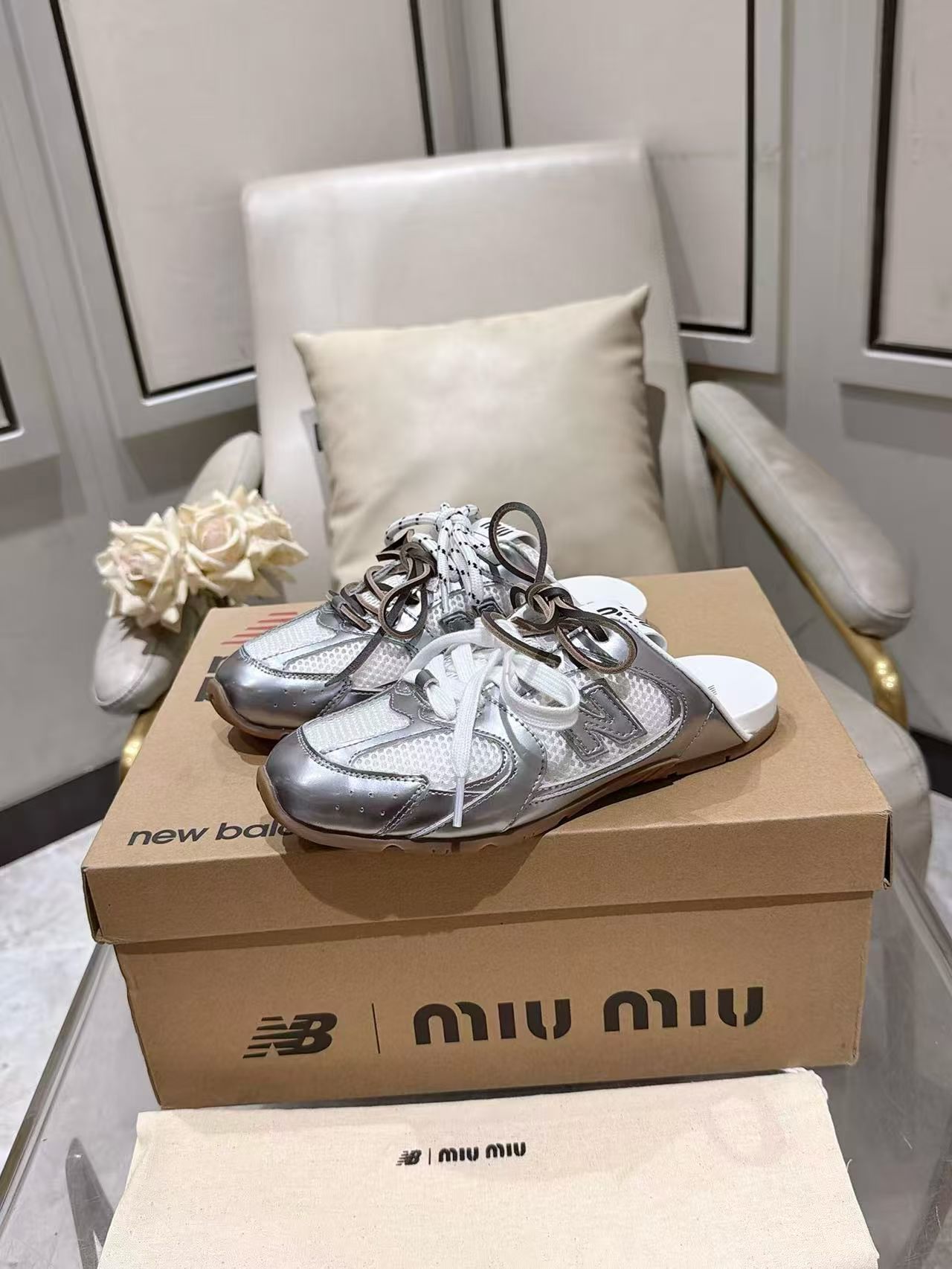 Silver Metallic Suede Mesh Retro Women Sneakers Dual Shoelace Design Non Slip Casual Walking Trainers