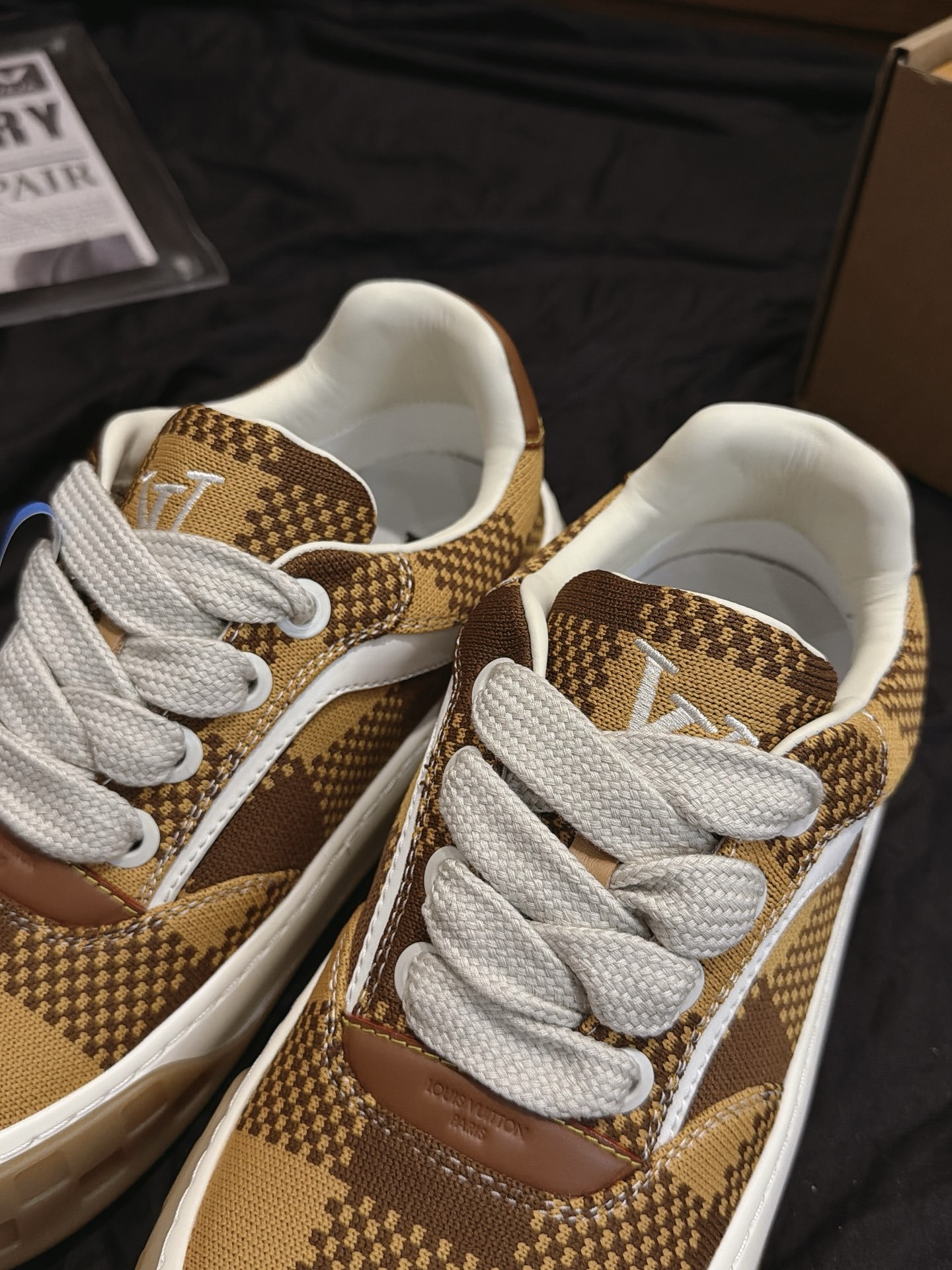 Brown Plaid Print Lace Up Skate Shoes Non Slip Thick Sole Fashion Casual Sneakers Unisex