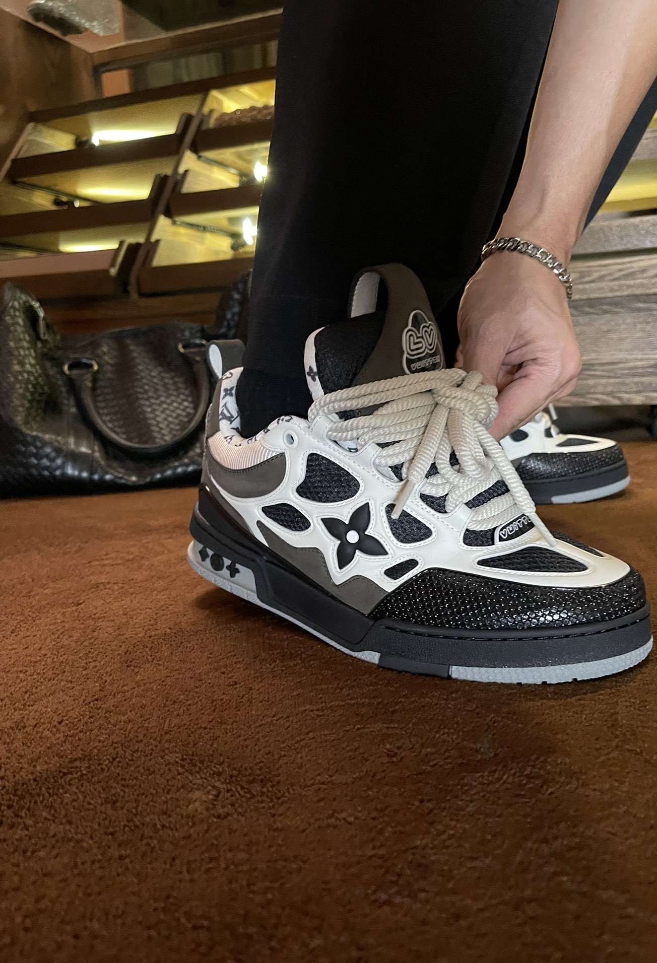 Men Color Block Mesh Skate Shoes Lace Up Low Top Casual Sneakers Breathable Walking Shoes Non Slip Thick Sole Fashion Street Shoes Multiple Colors Available