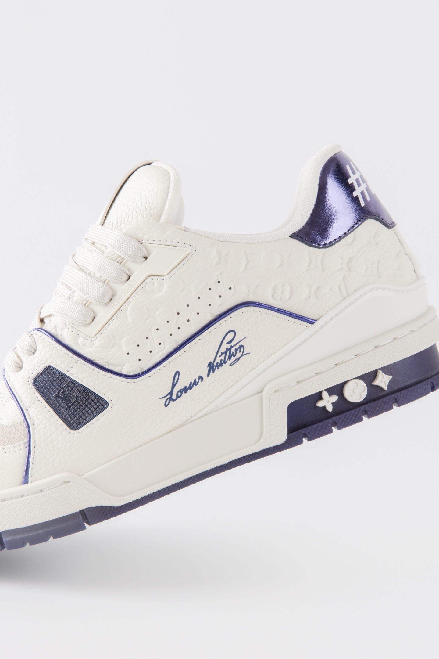 White Blue Line Leather Low-top Skate Shoes Unisex Fashion Casual Sneakers