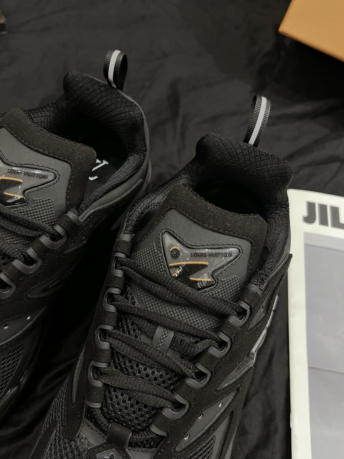 All Black Chunky Platform Dad Shoes Men Breathable Mesh Non-Slip Outdoor Walking Sneakers Fashion Casual Sports Trainers