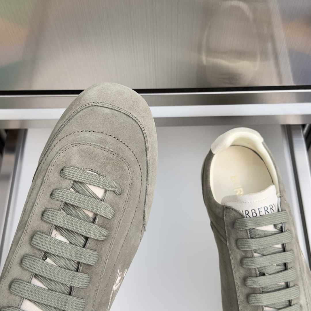Men Gray Suede Retro German Trainers Embroidery Logo Low Top Lace Up Casual Sneakers Non Slip Gum Rubber Sole Daily Walking Shoes