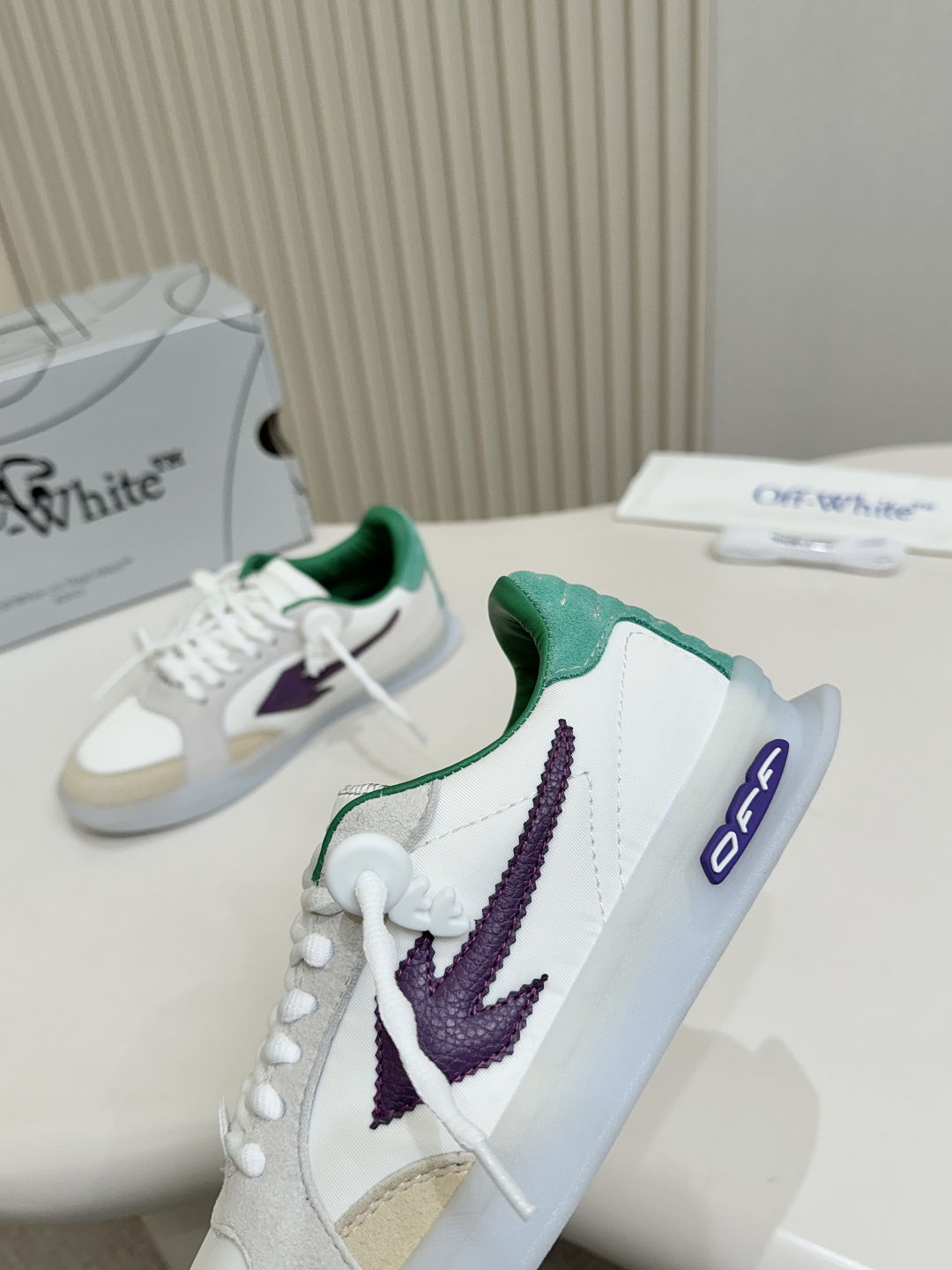 White Beige Purple Arrow Logo Patchwork Sneakers Women Green Collar Low Top Casual Skate Shoes Transparent Sole Comfort Walking Flat Shoes