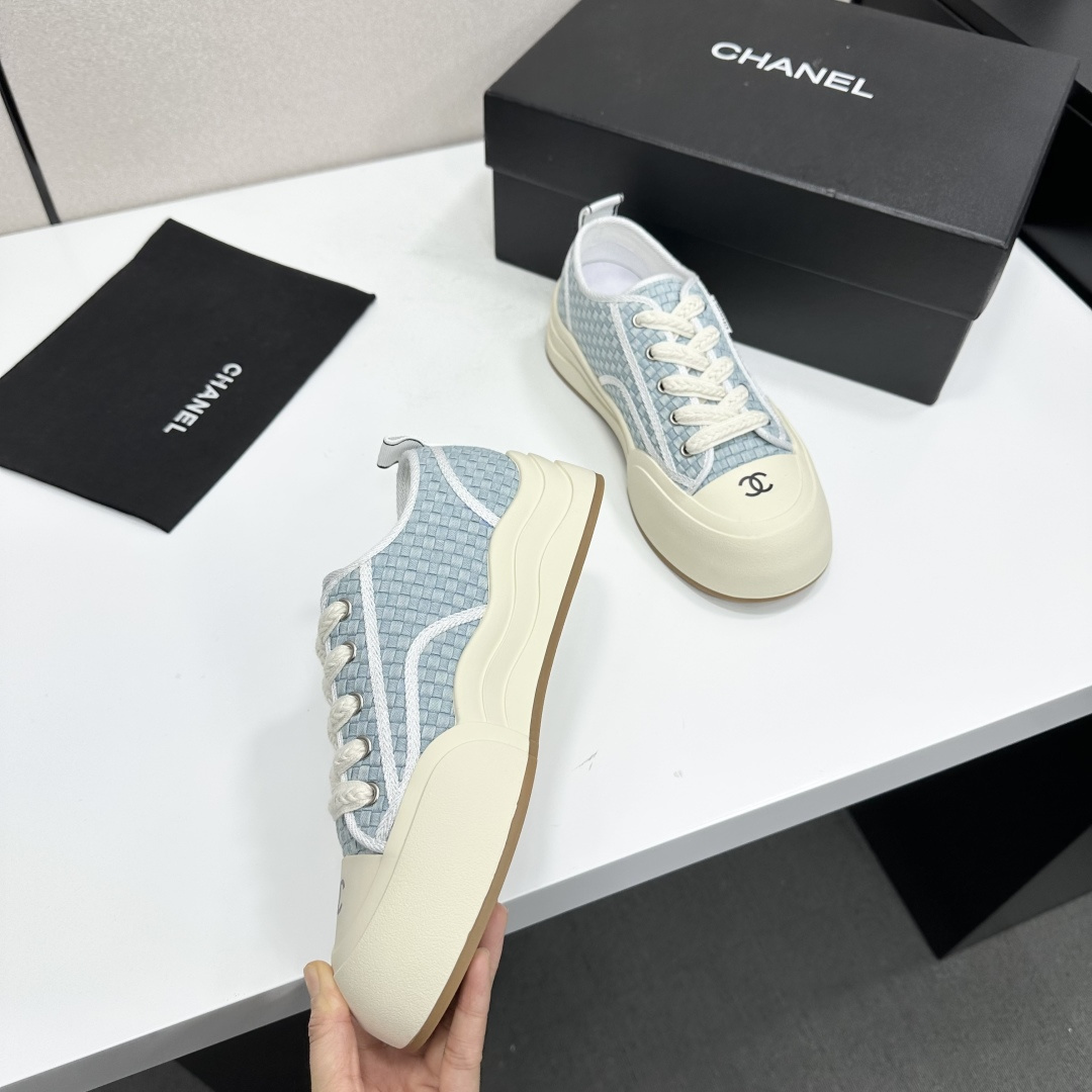 Women Light Blue Jacquard Wave Platform Canvas Shoes Height Increasing Non Slip Casual Skate Sneakers