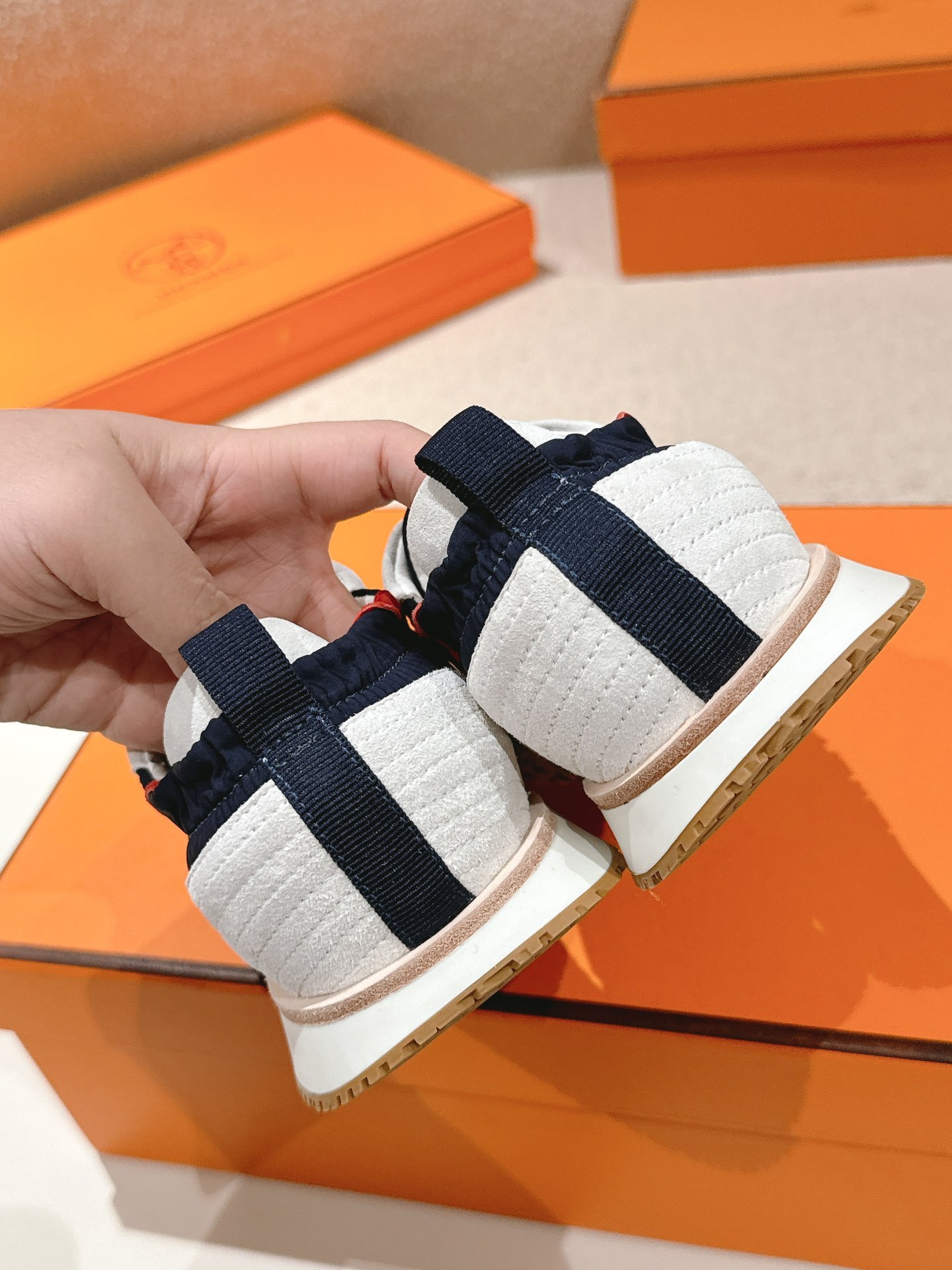 Women Navy Red Color Block Retro Sneakers Stripe Decor Non Slip Gum Rubber Sole Casual Walking Trainers
