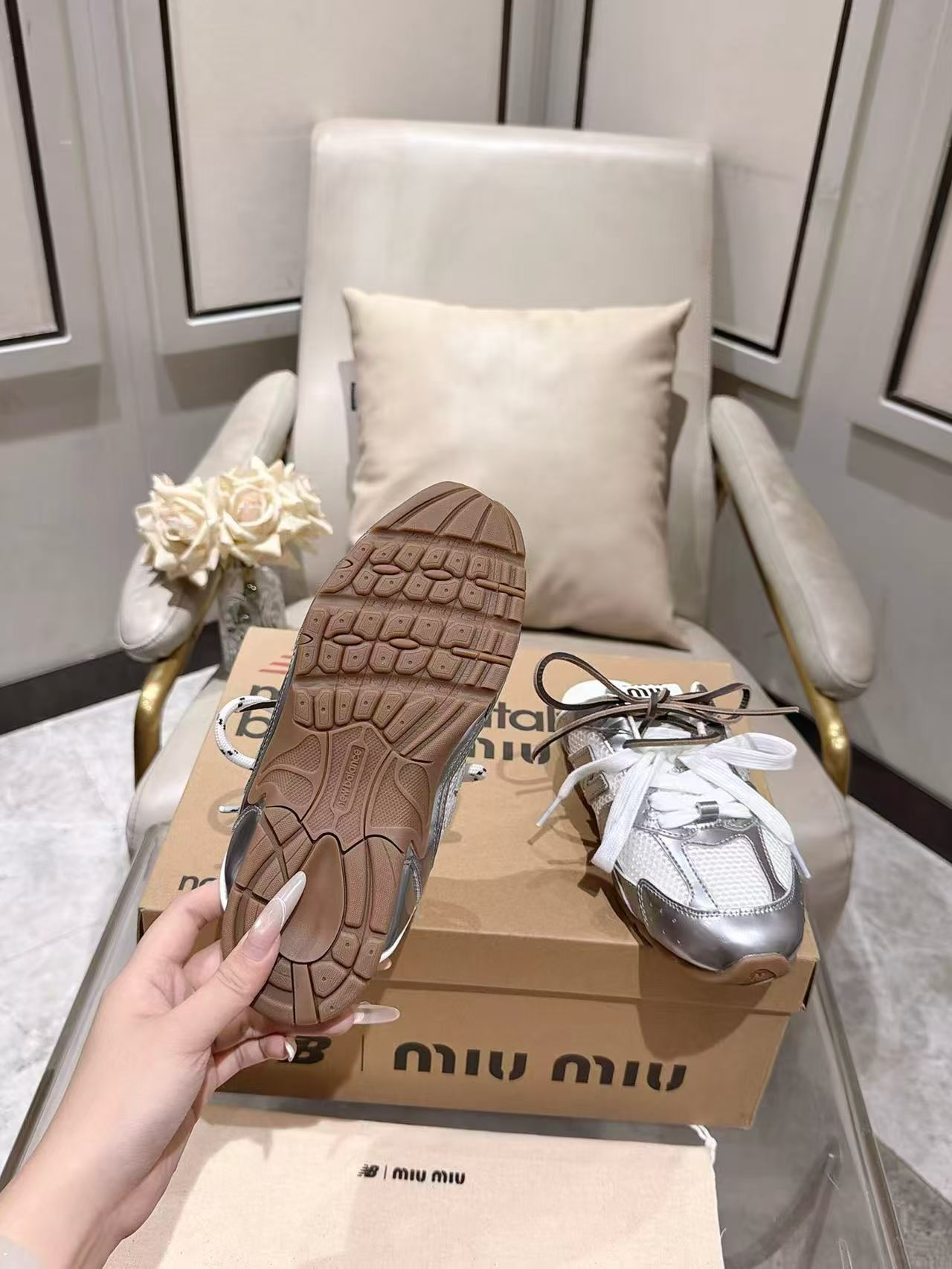 Silver Metallic Suede Mesh Retro Women Sneakers Dual Shoelace Design Non Slip Casual Walking Trainers