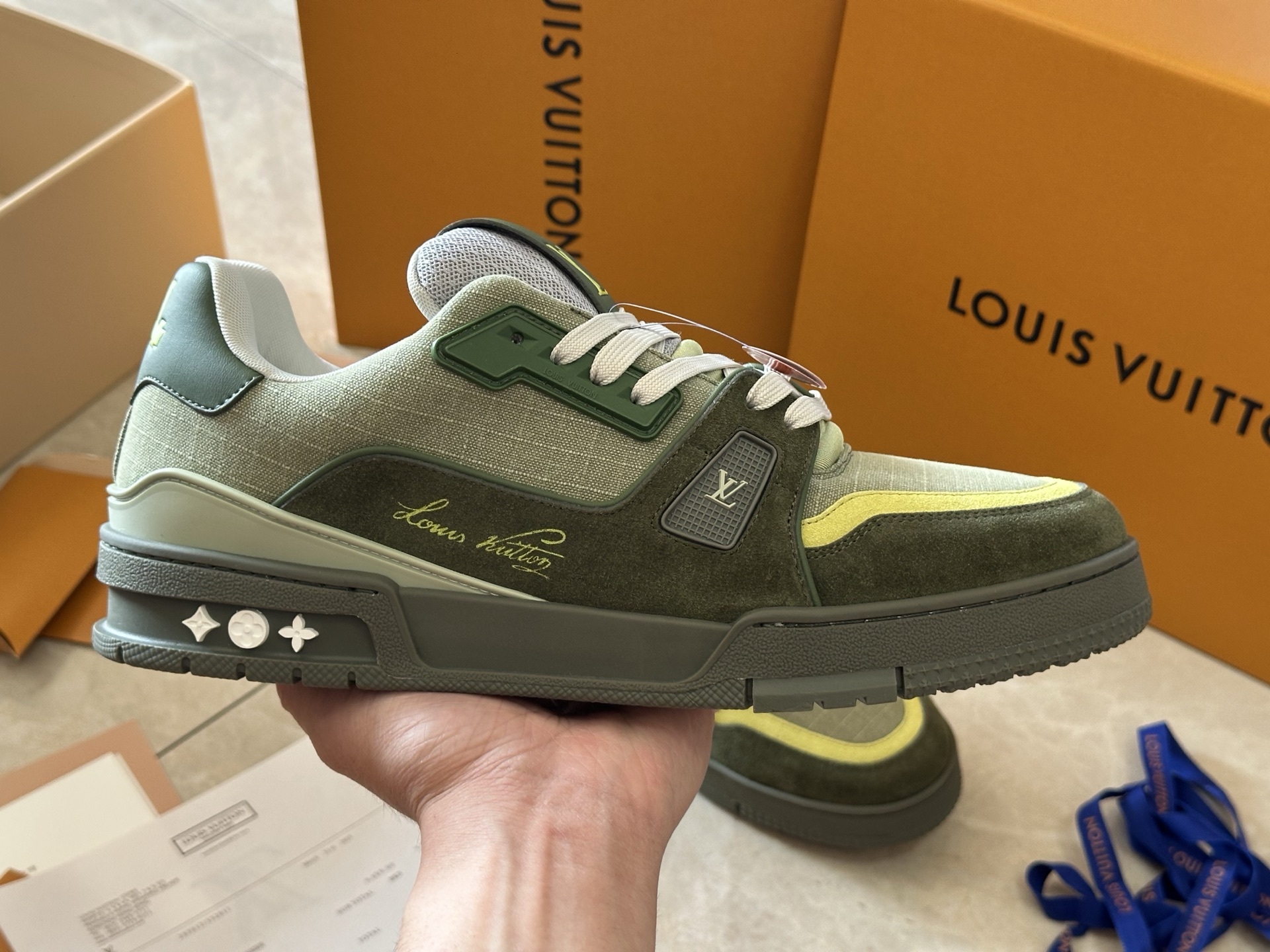 Men Color Block Green Stitching Low Top Skate Shoes Thick White Laces Retro Streetwear Casual Walking Sneakers Fashion Daily Footwear