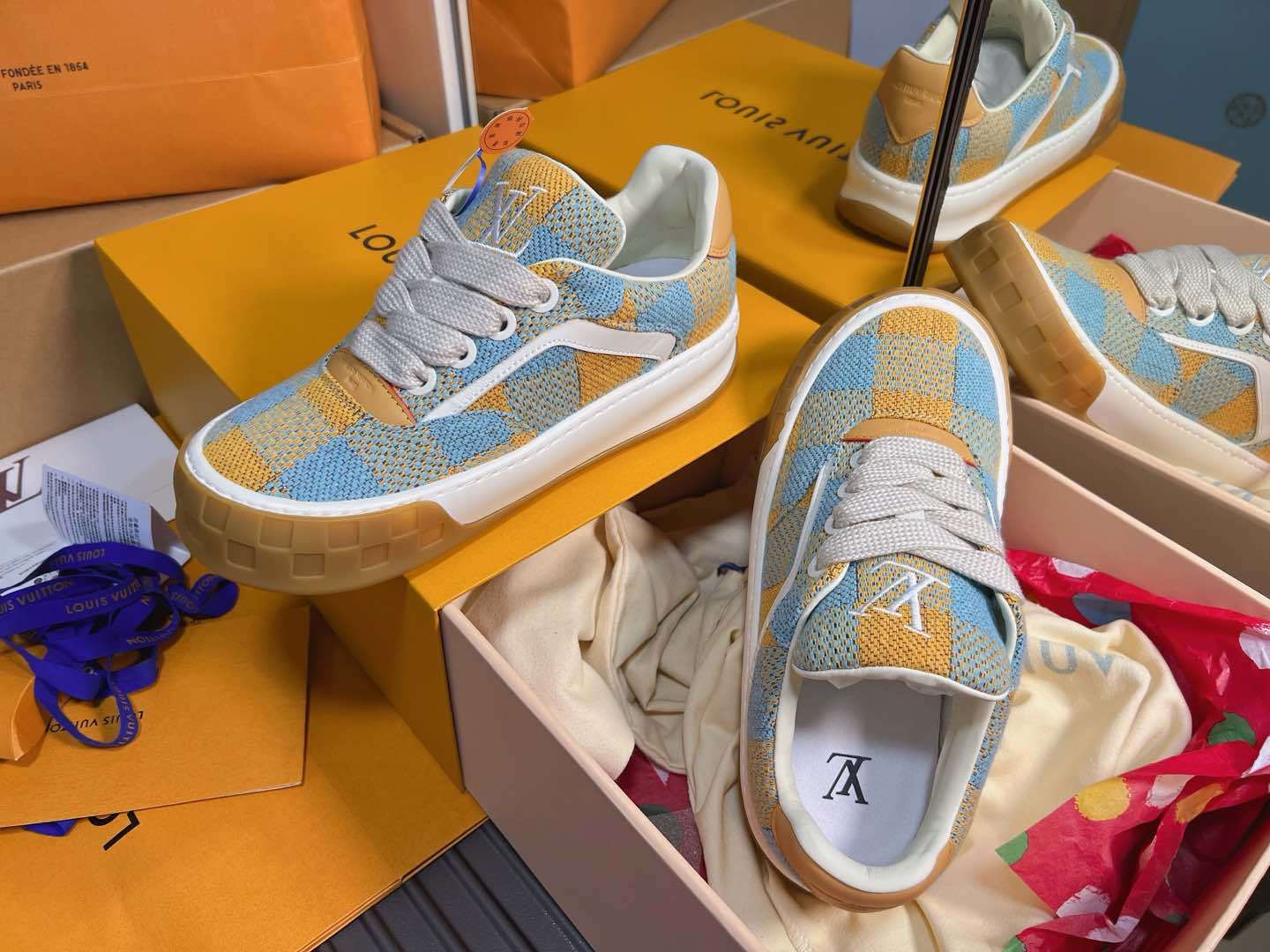 Blue Yellow Plaid Knitted Casual Skate Shoes Unisex Lace Up Fashion Sneakers