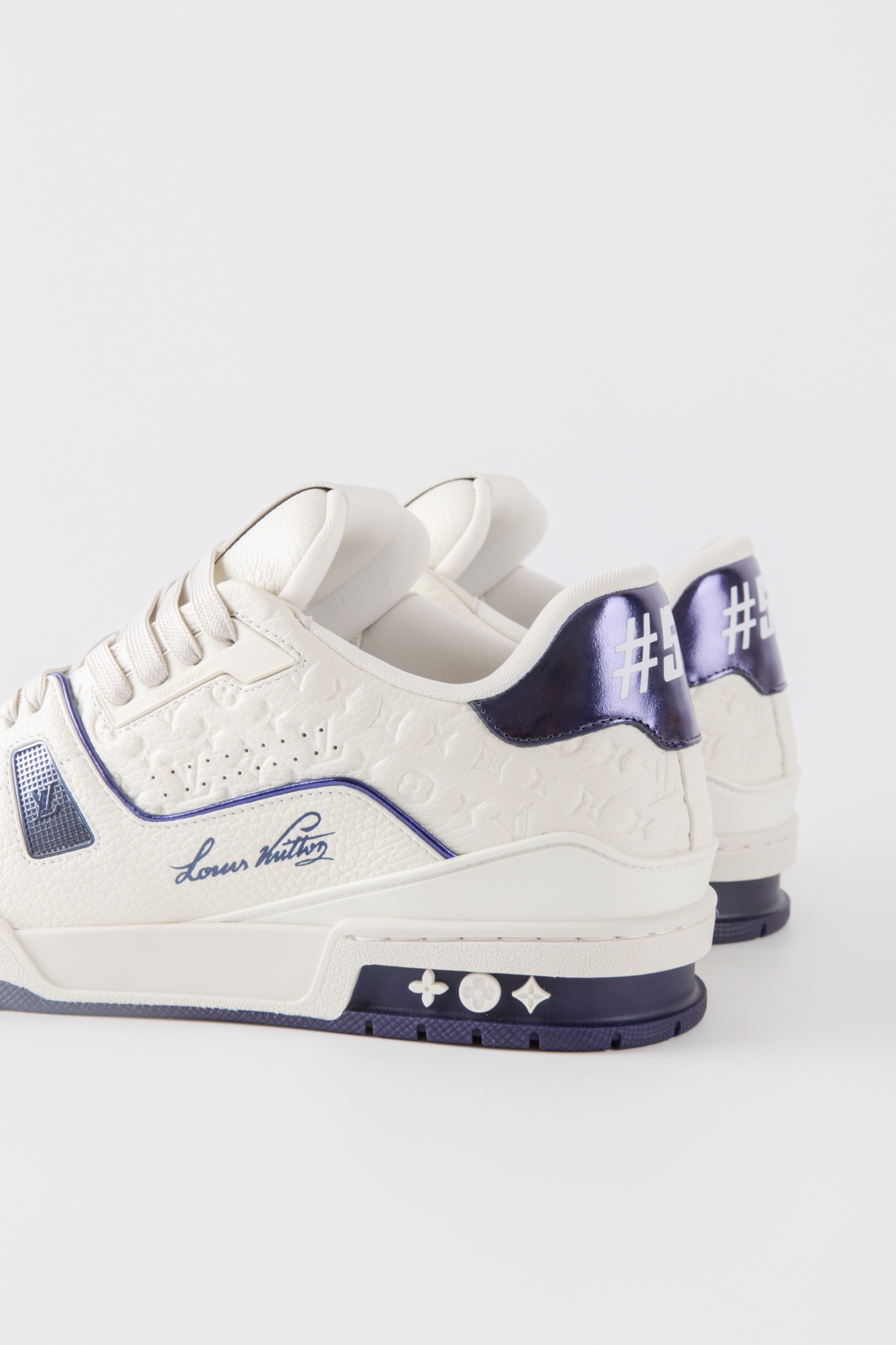 White Blue Line Leather Low-top Skate Shoes Unisex Fashion Casual Sneakers