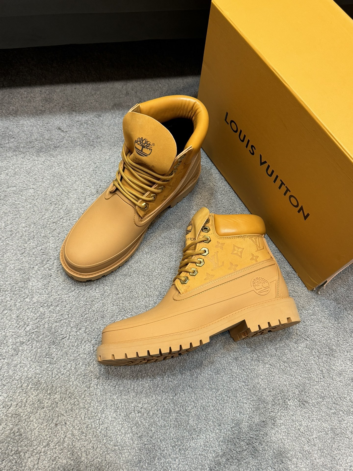 Men Classic Yellow High Top Work Boots Thick Sole Non-slip Waterproof Leather Ankle Boots Outdoor Casual Wear-resistant Fashion Martin Boots