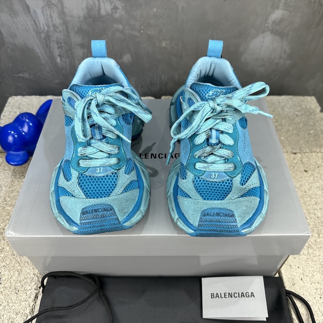 Gradient Cyan Mesh Chunky Dad Sneakers Breathable Mesh Spliced Suede Lace Up Thick Cushion Sole Anti Slip Wear Resistant Outdoor Walking Sports Casual Shoes