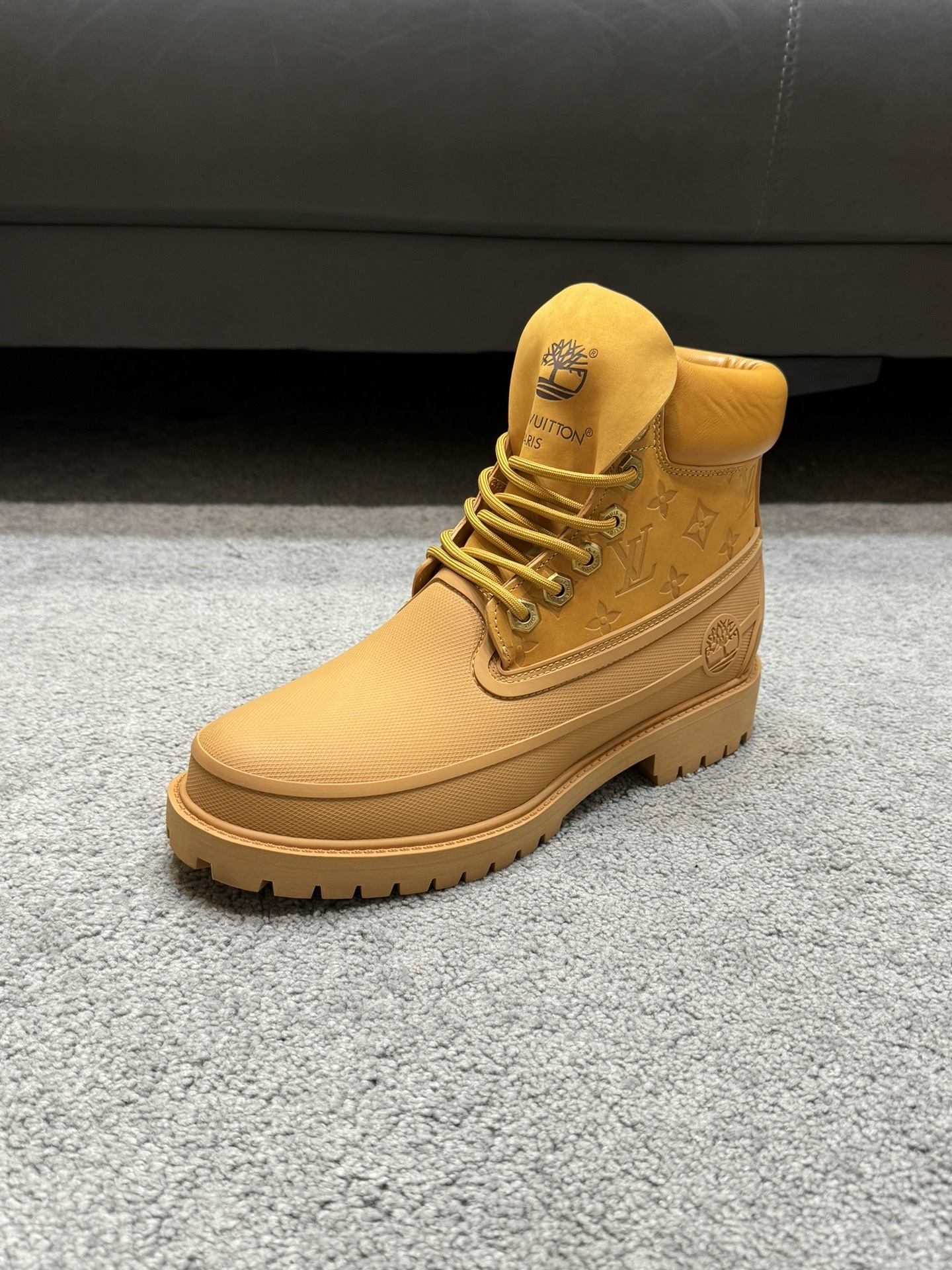 Men Classic Yellow High Top Work Boots Thick Sole Non-slip Waterproof Leather Ankle Boots Outdoor Casual Wear-resistant Fashion Martin Boots